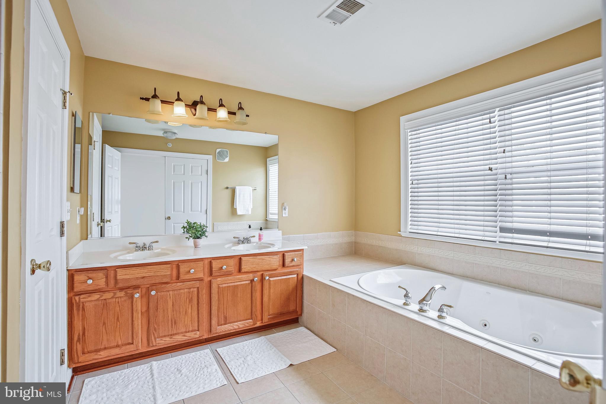 COPPERMINE CROSSING - Residential