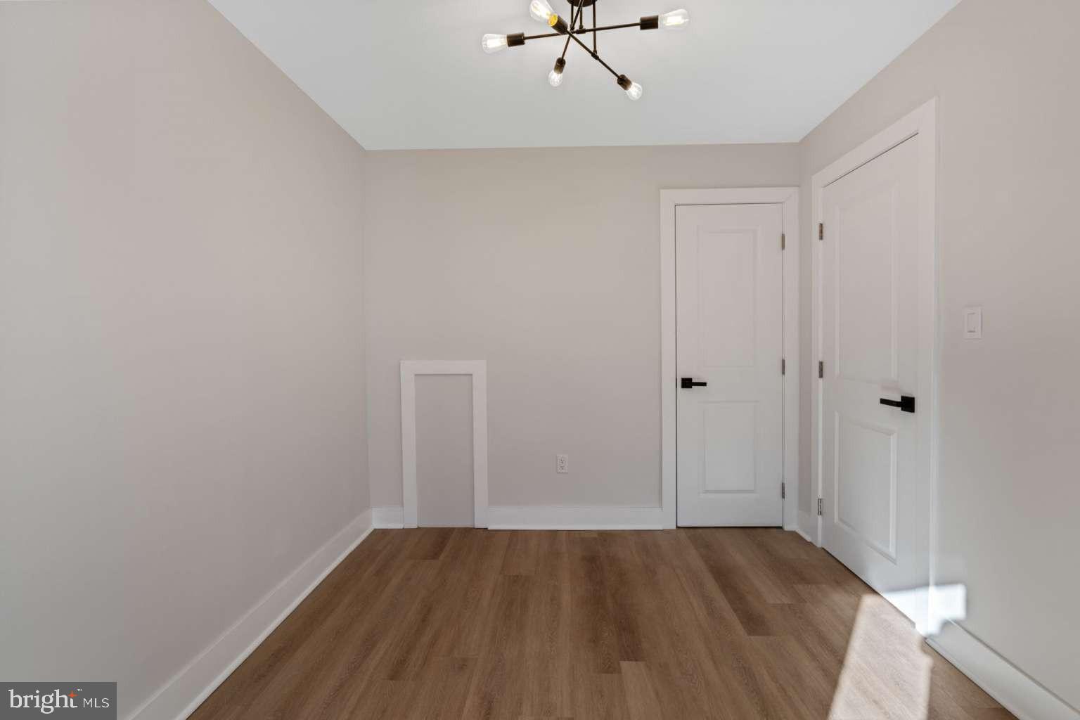 GERMANTOWN - Residential