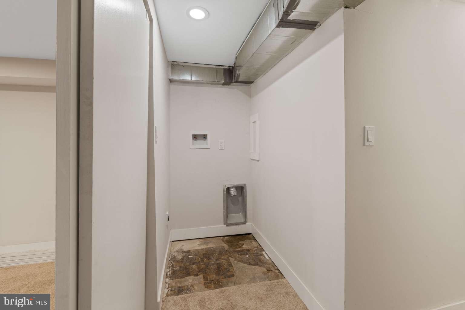 GERMANTOWN - Residential