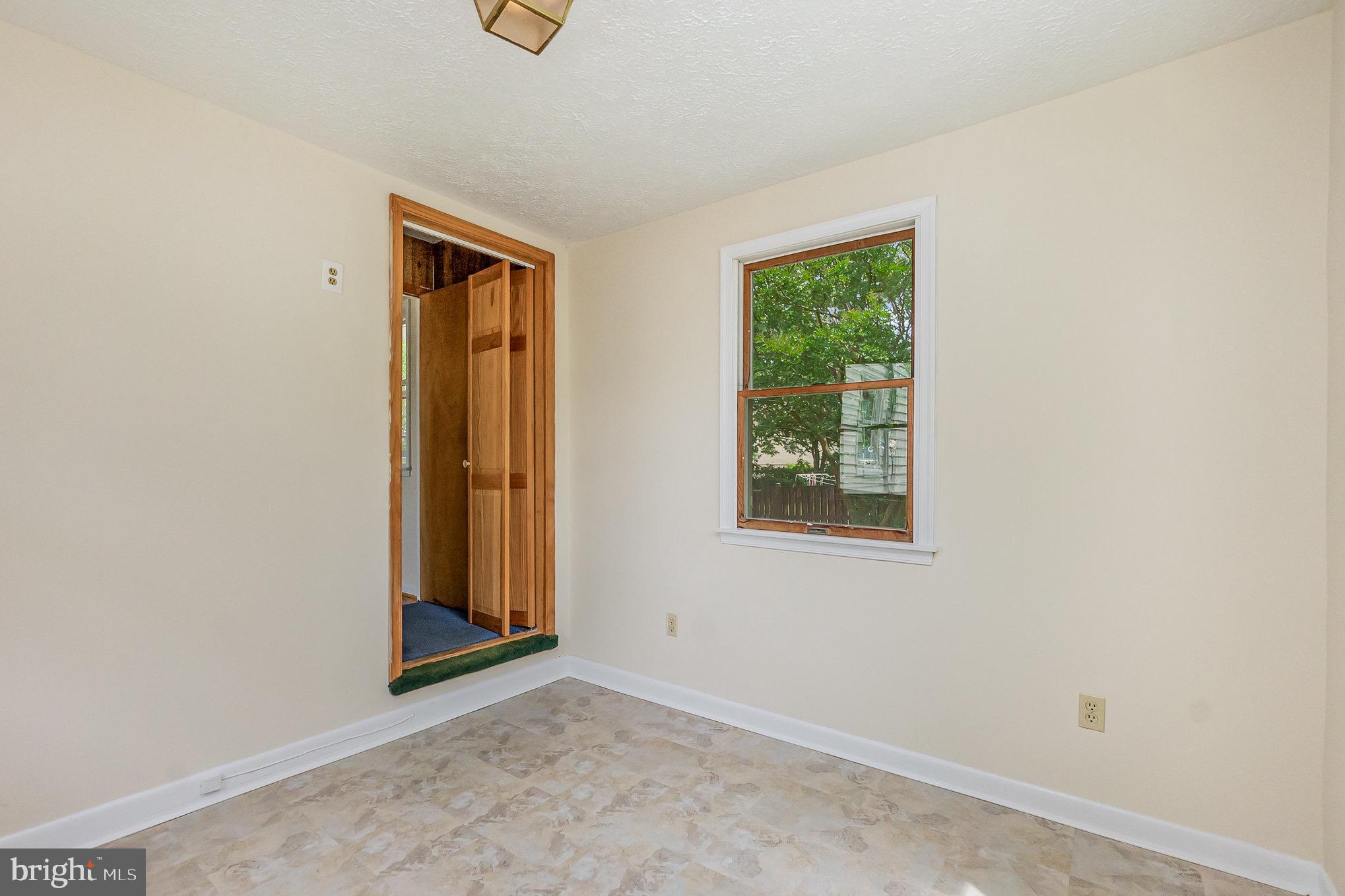 REGULARS - Residential