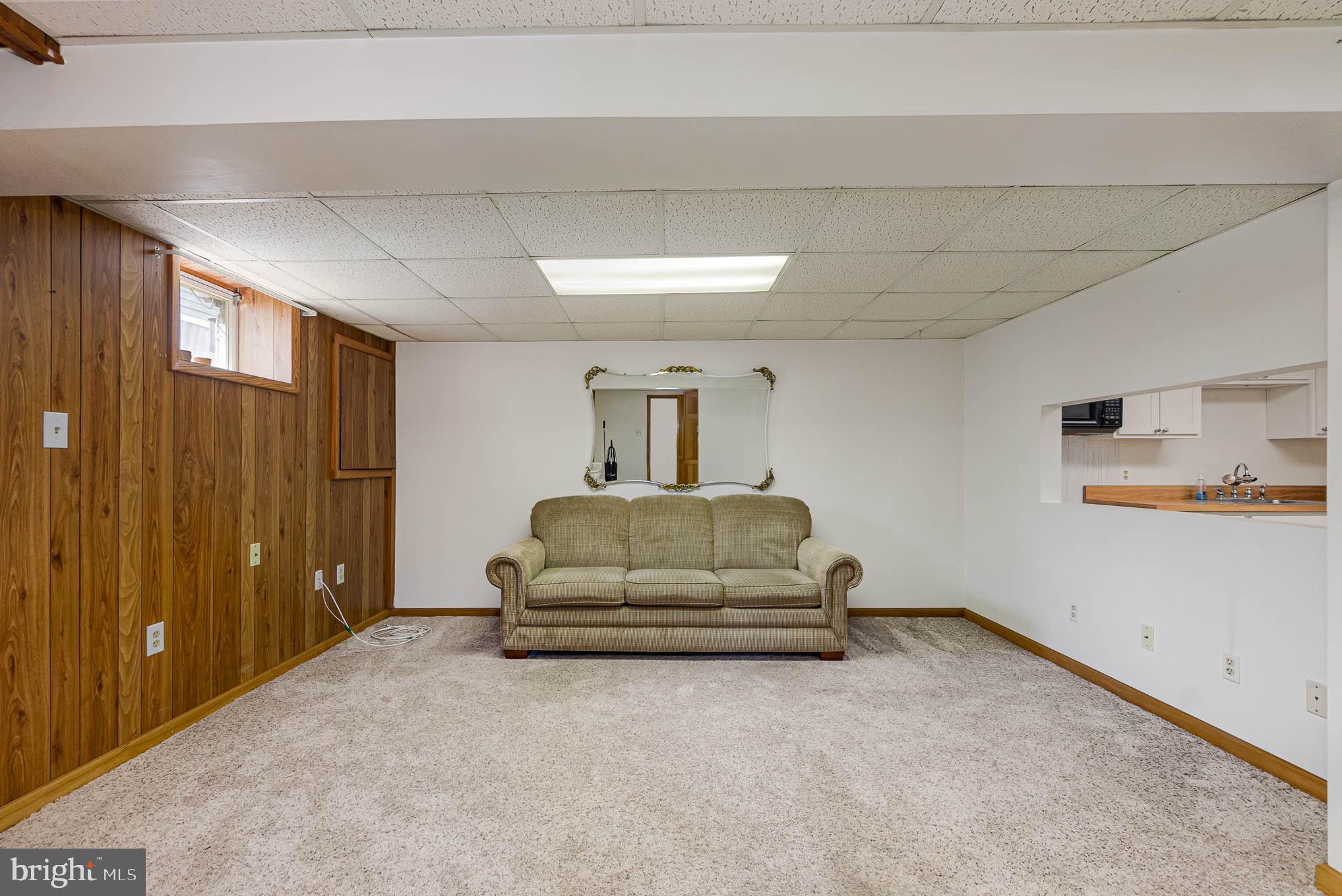 REGULARS - Residential