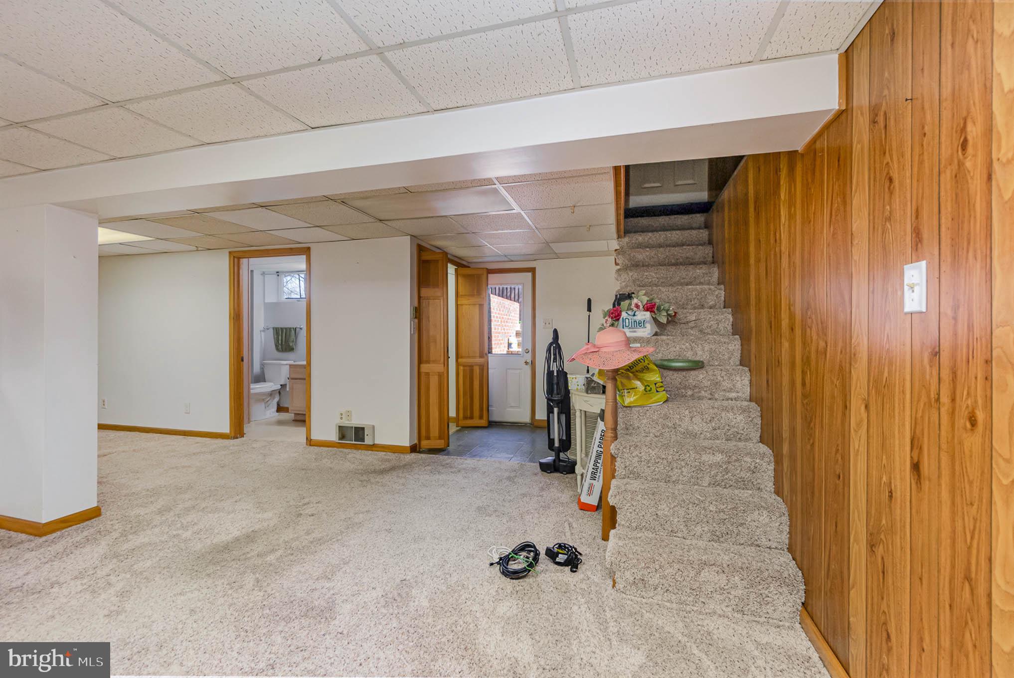 REGULARS - Residential