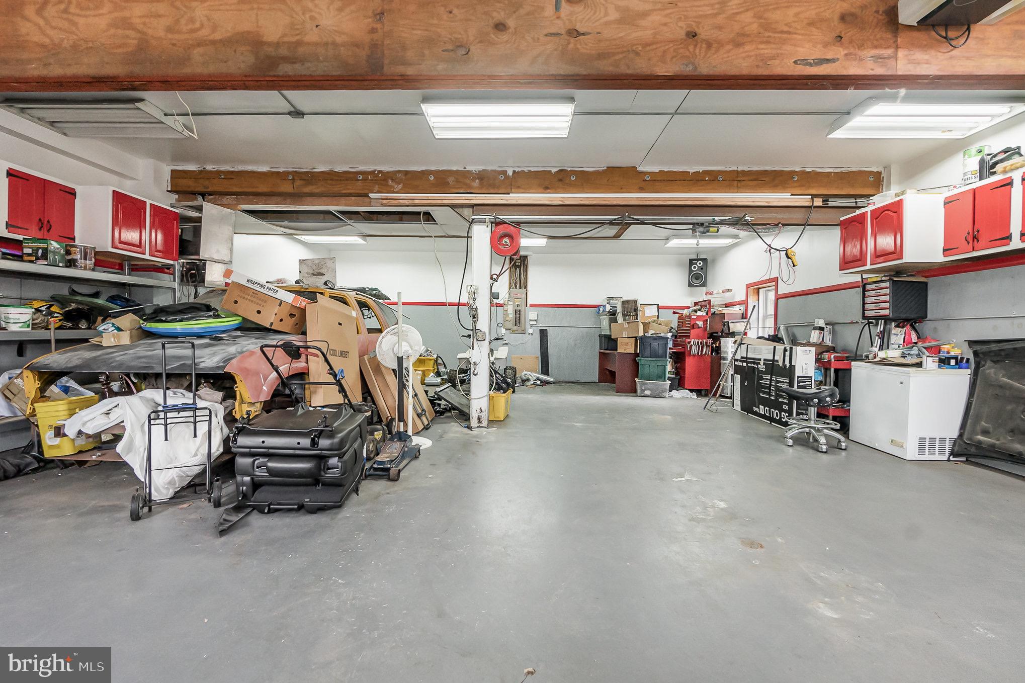 REGULARS - Residential