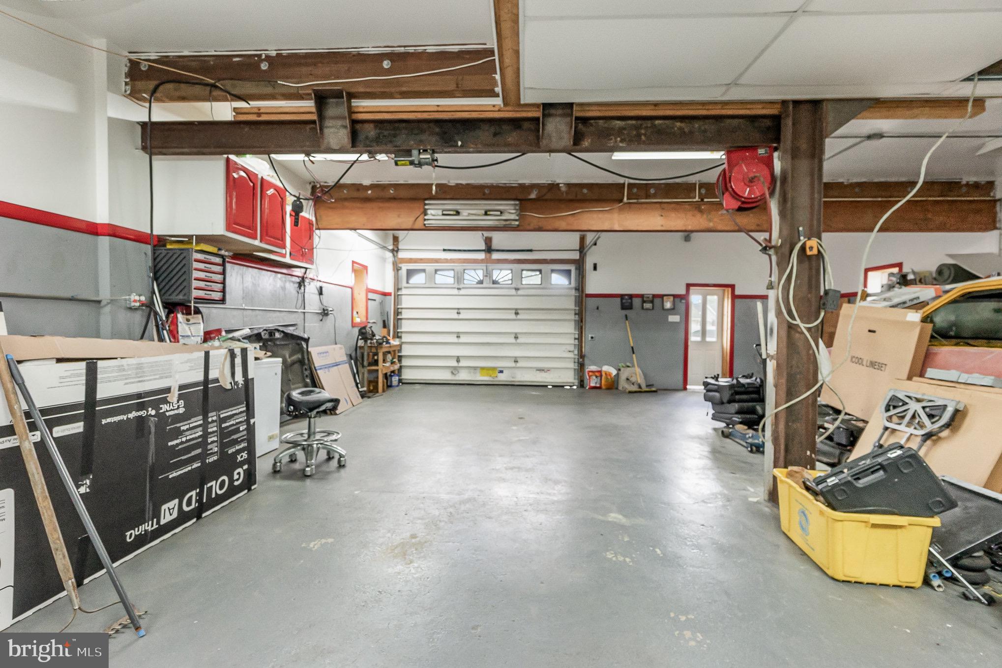 REGULARS - Residential