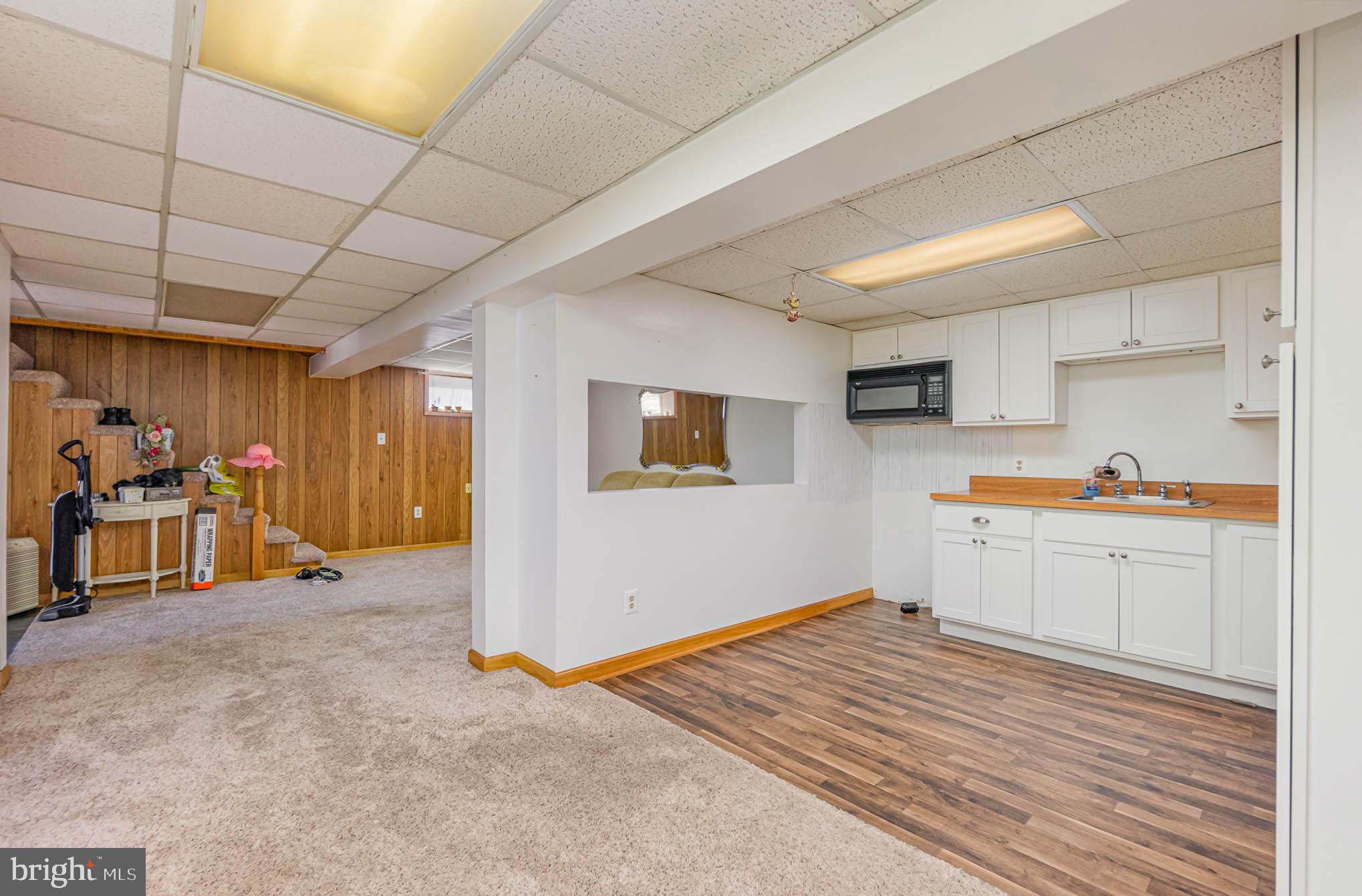 REGULARS - Residential