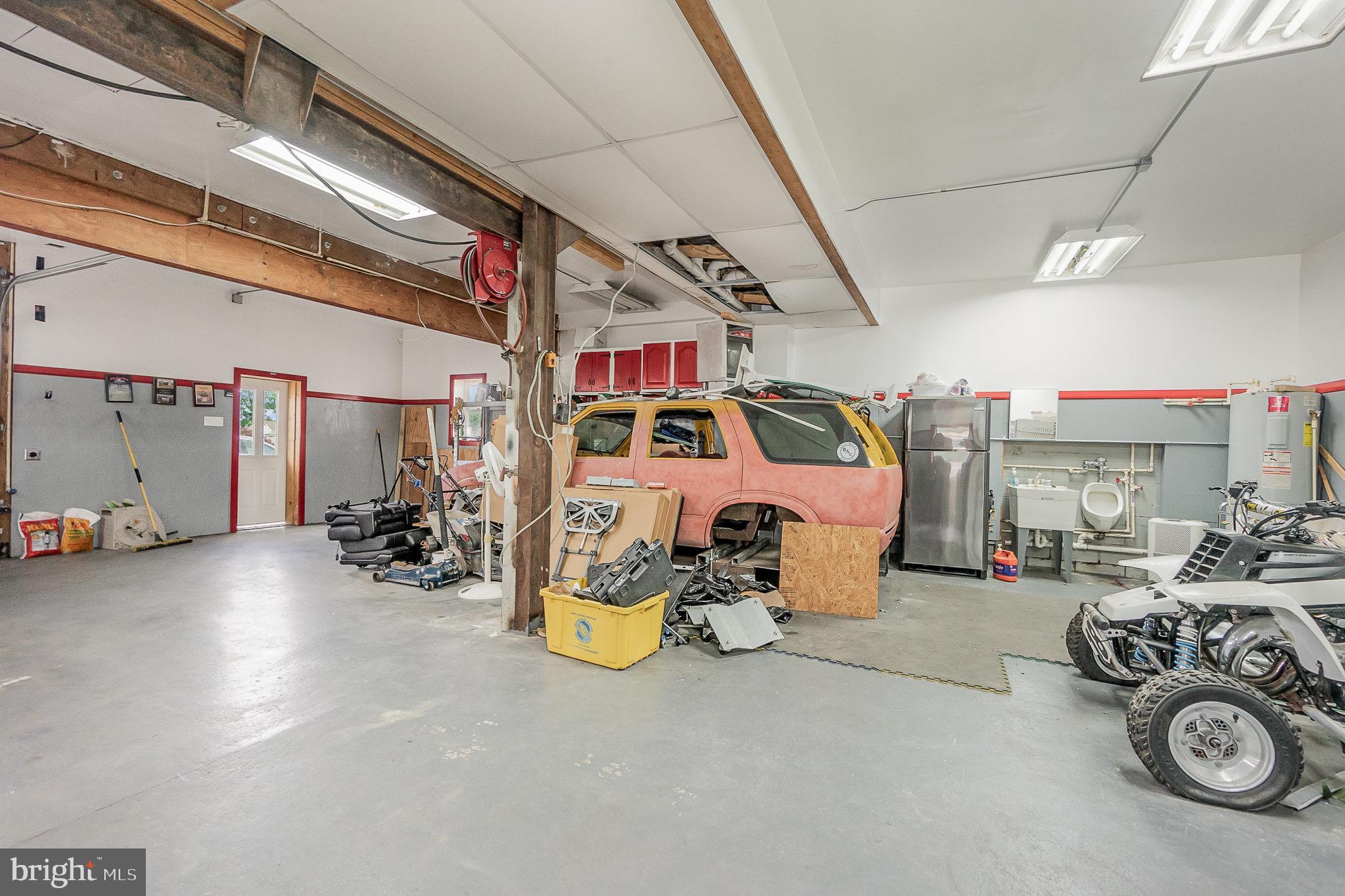 REGULARS - Residential