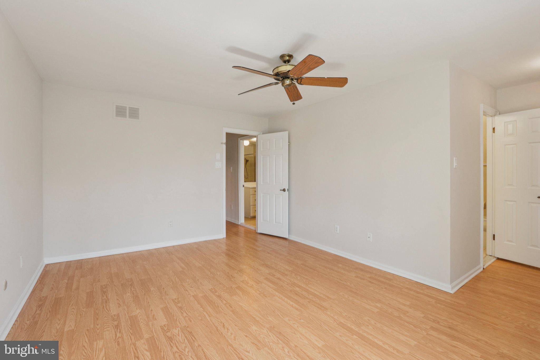 HEADLEY TRACE - Residential