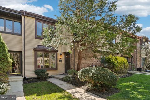 18 BENNINGTON PLACE NEWTOWN PA 18940