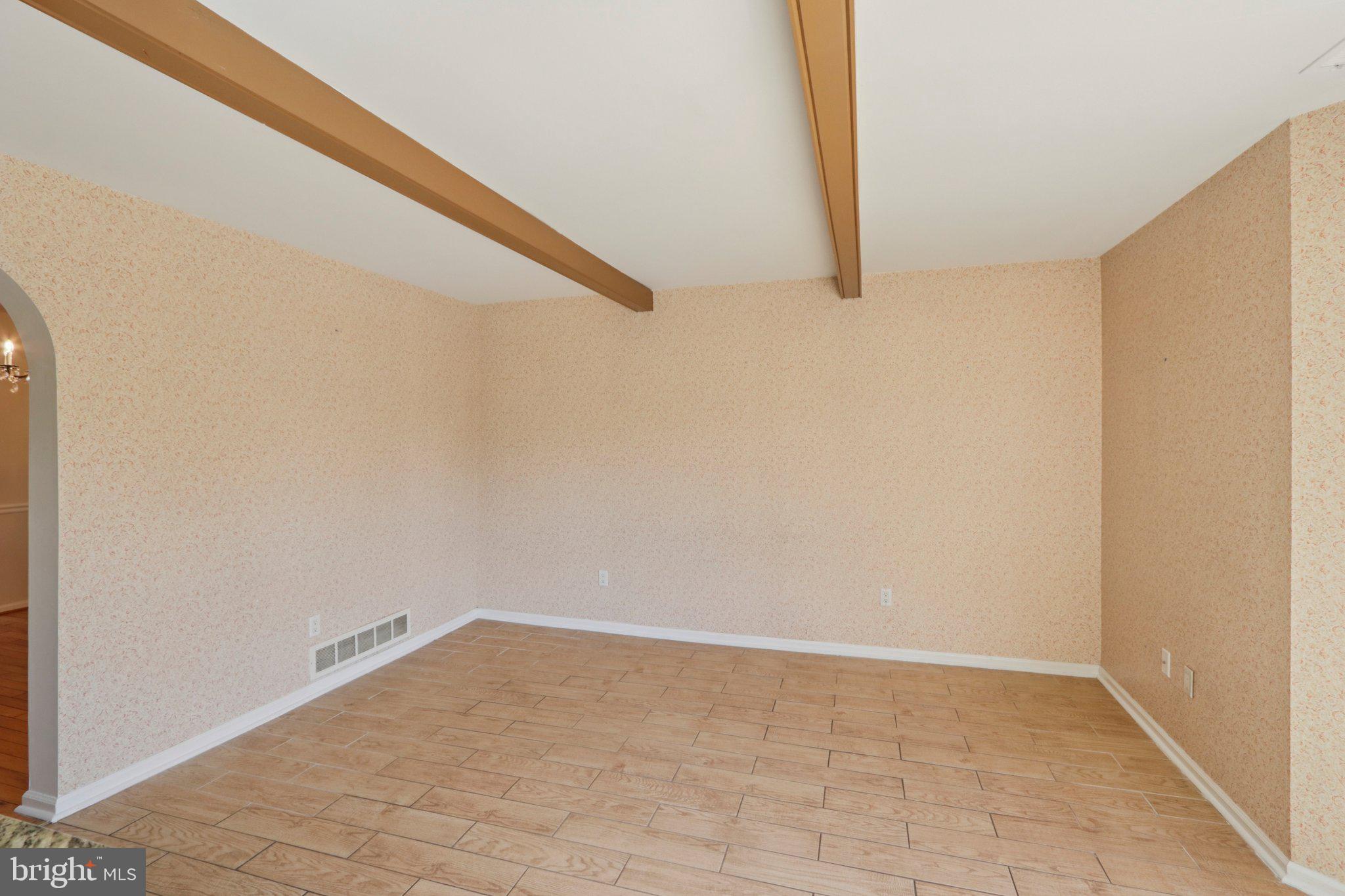 HEADLEY TRACE - Residential