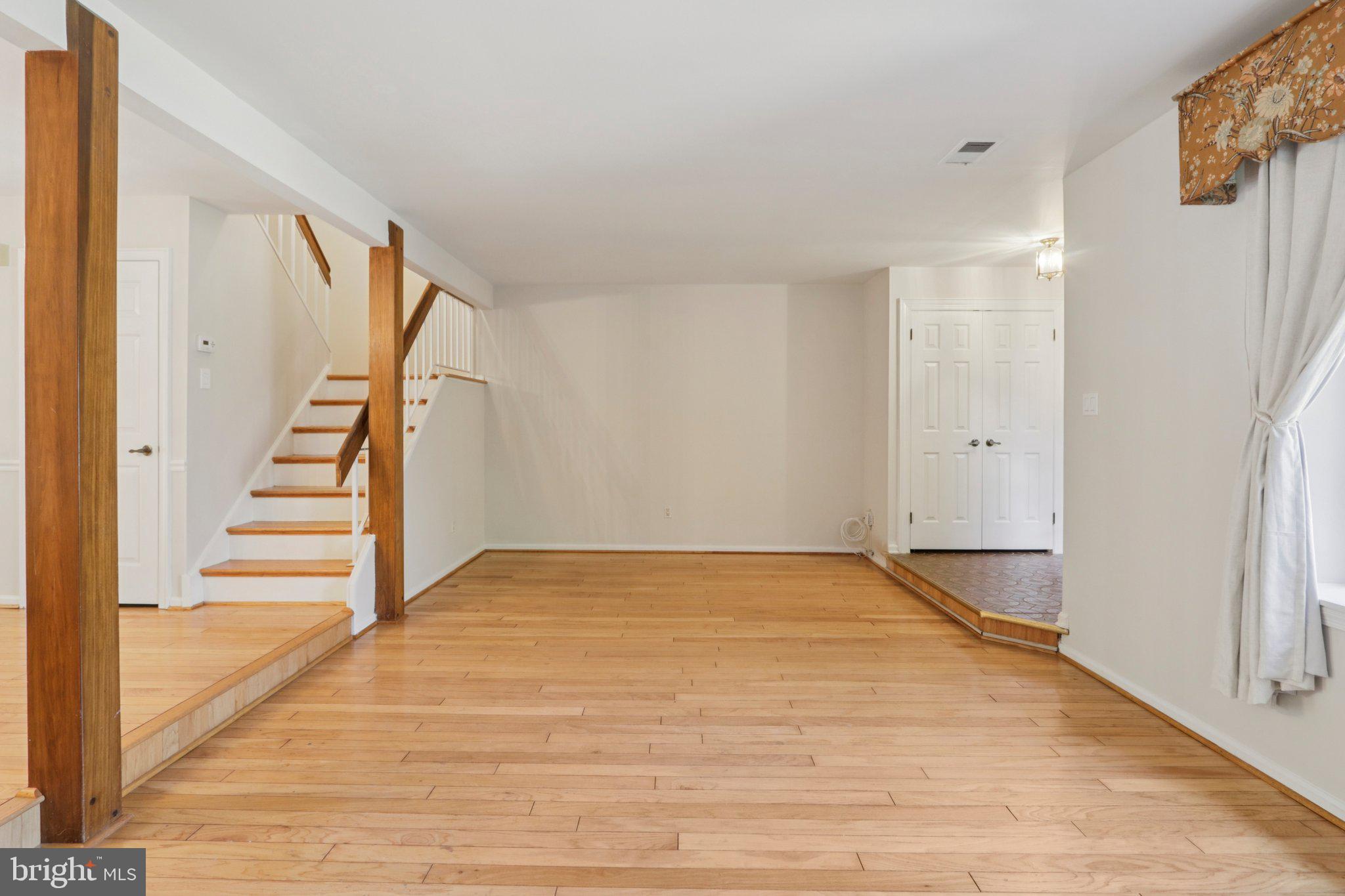 HEADLEY TRACE - Residential