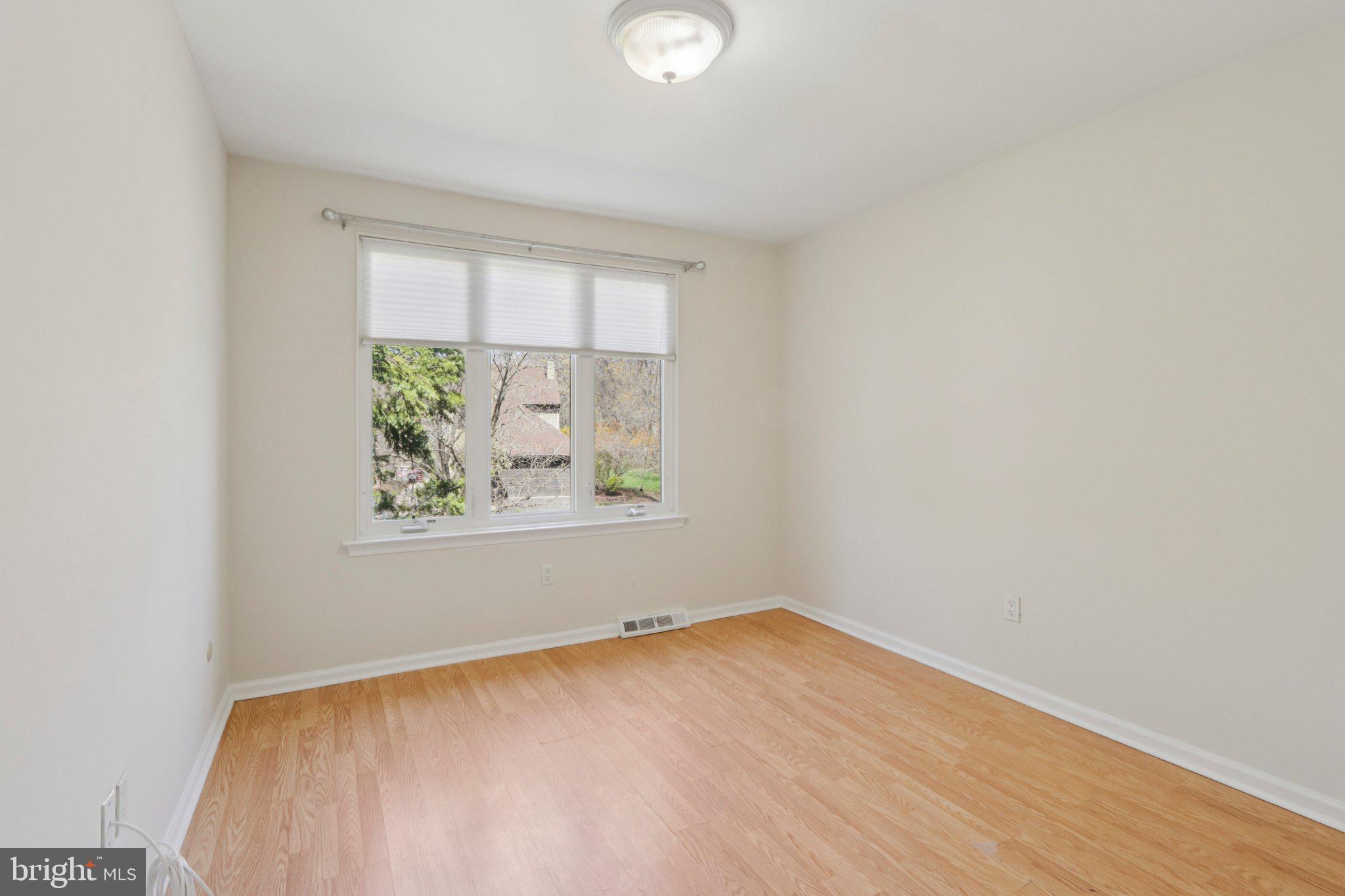 HEADLEY TRACE - Residential