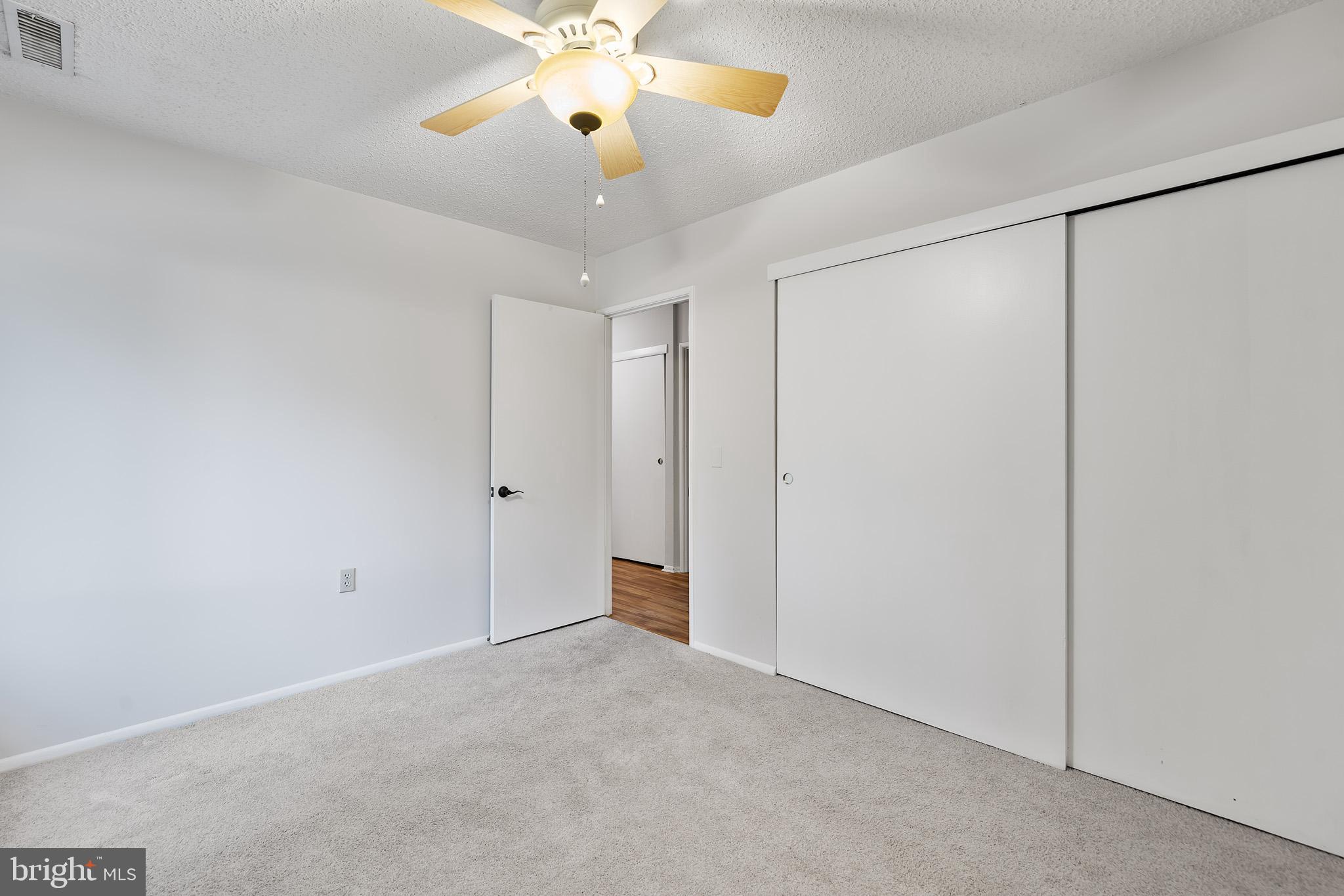 LEISURE WORLD - Residential