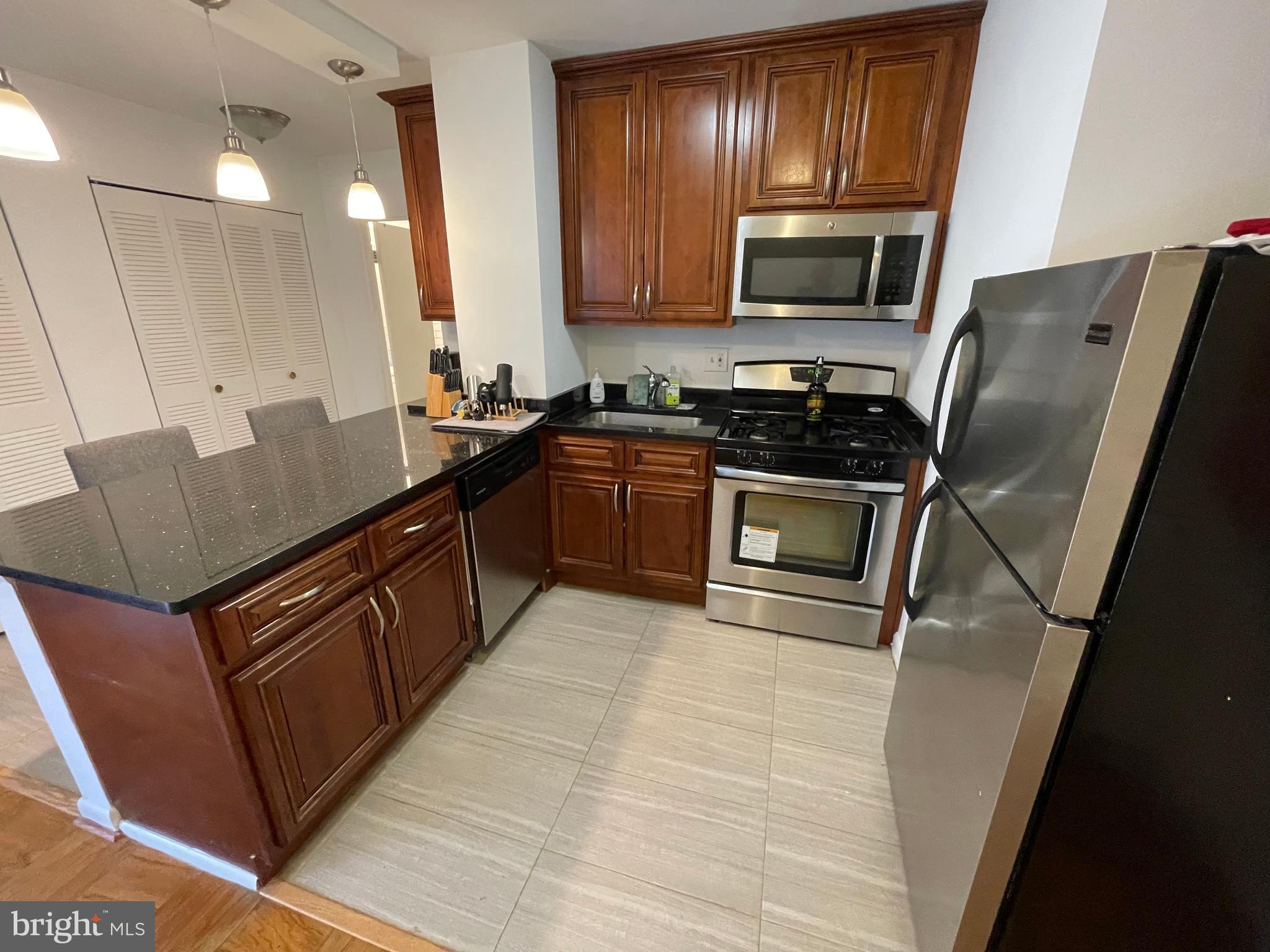 922 24TH STREET NW 209
