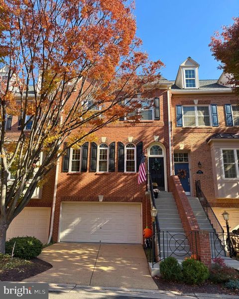 Photo of 4637 Latrobe Place, ALEXANDRIA, VA 22311 (MLS # VAAX2051588)
