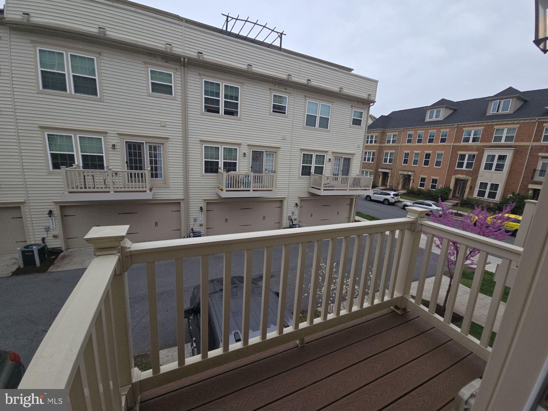 GREENBELT - Residential Lease