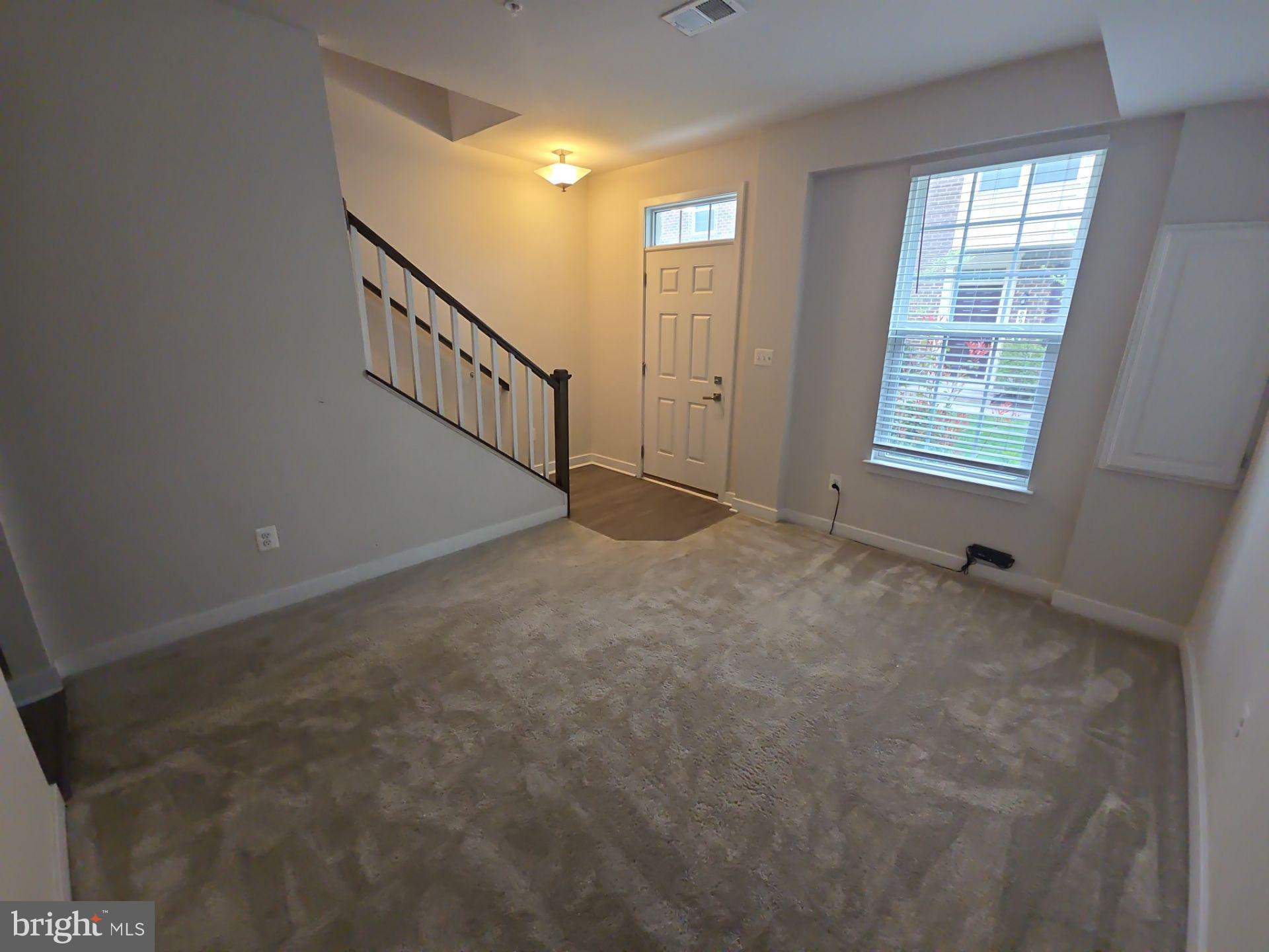 GREENBELT - Residential Lease