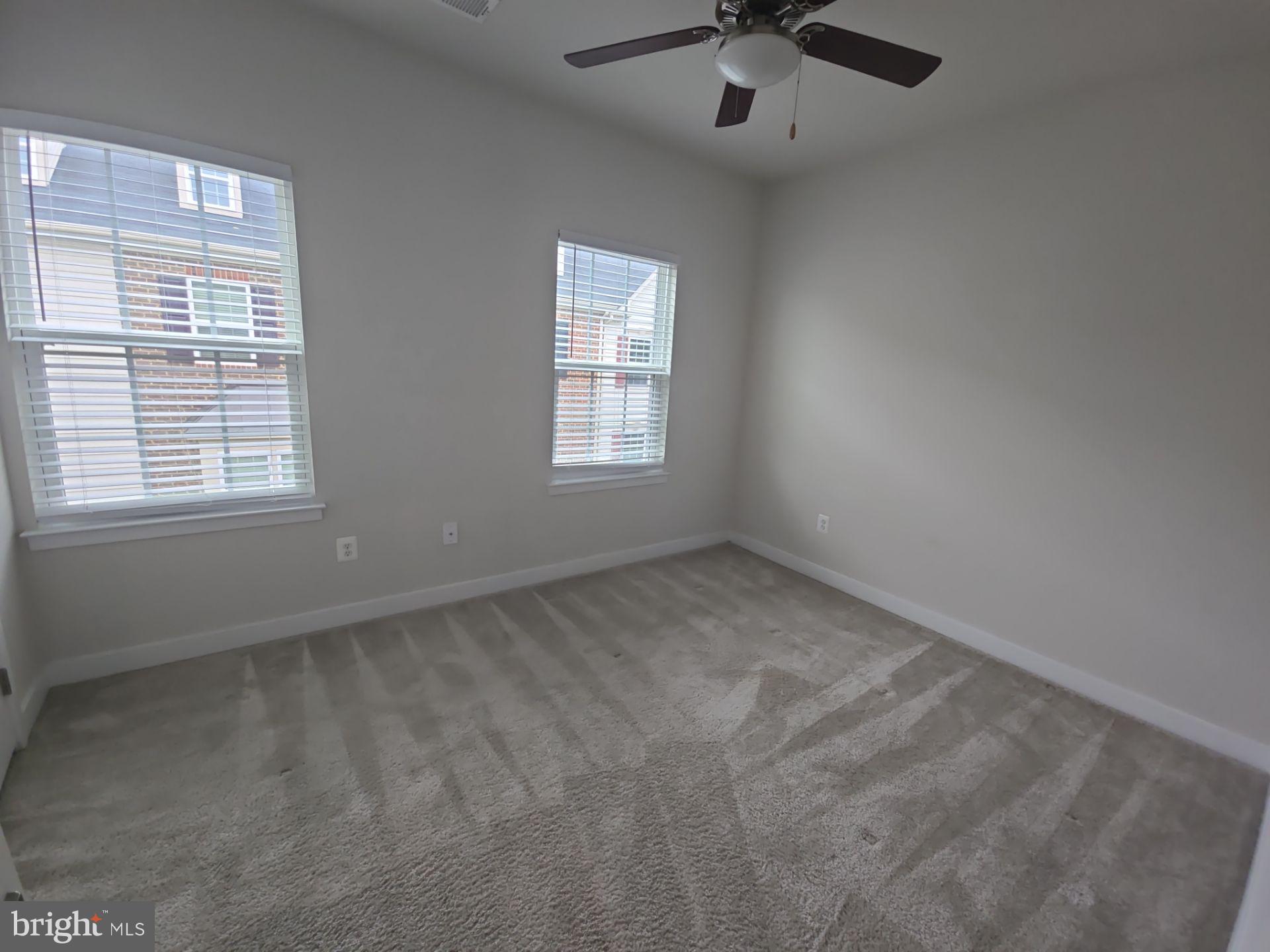 GREENBELT - Residential Lease