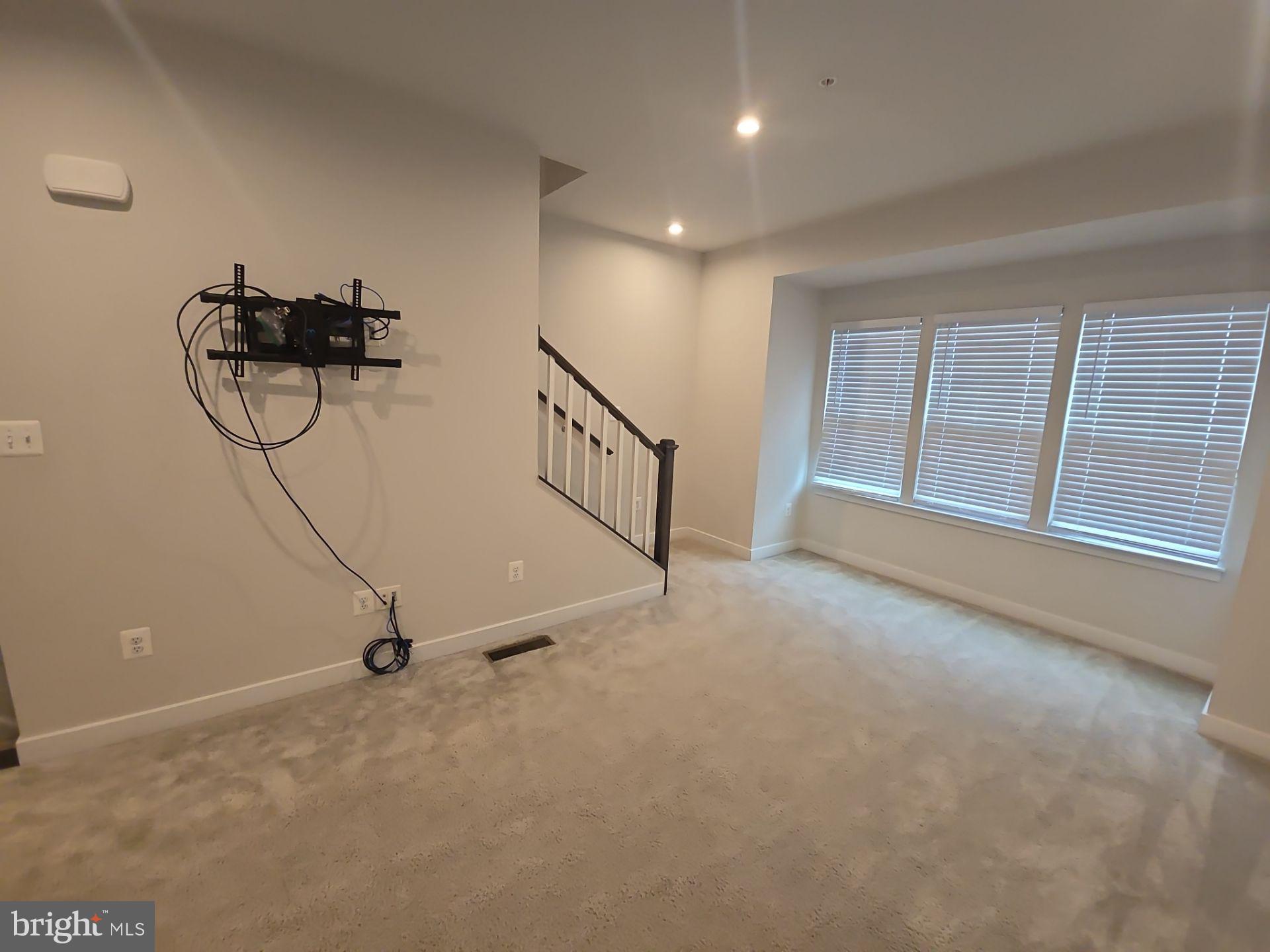 GREENBELT - Residential Lease