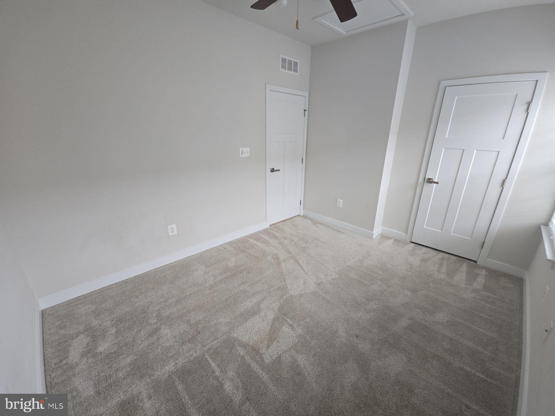 GREENBELT - Residential Lease