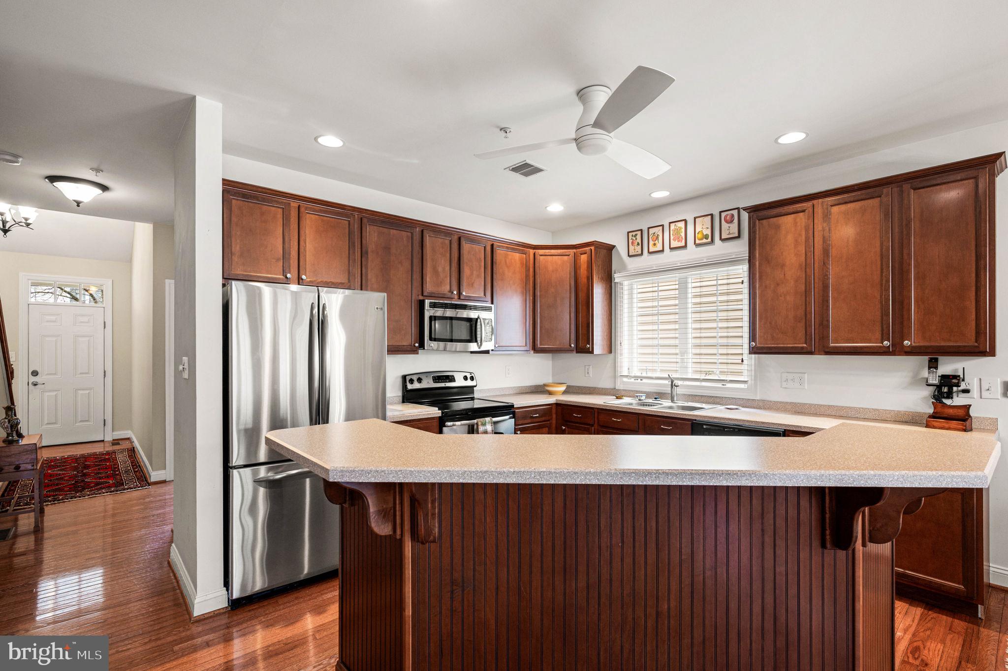 COLDSTREAM CROSSING - Residential