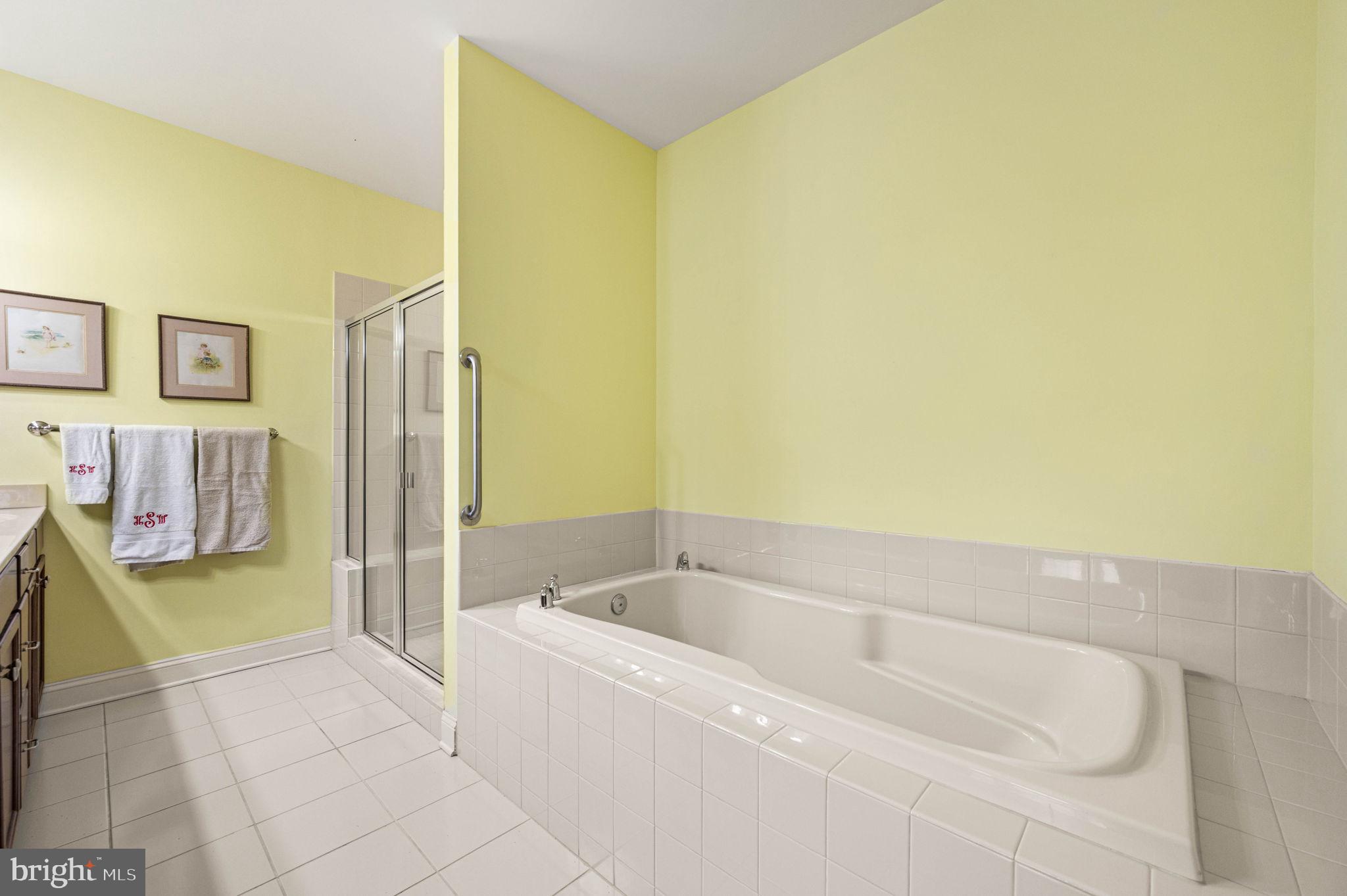 COLDSTREAM CROSSING - Residential