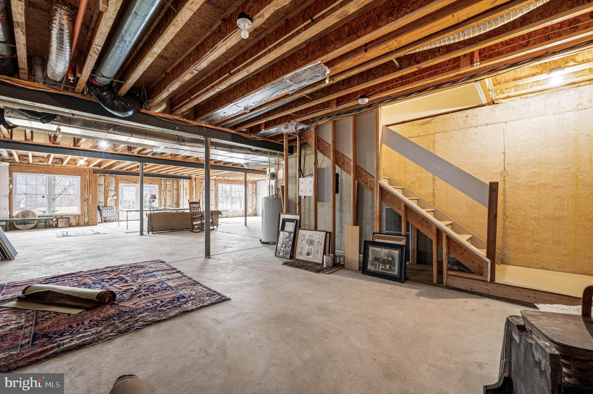 COLDSTREAM CROSSING - Residential