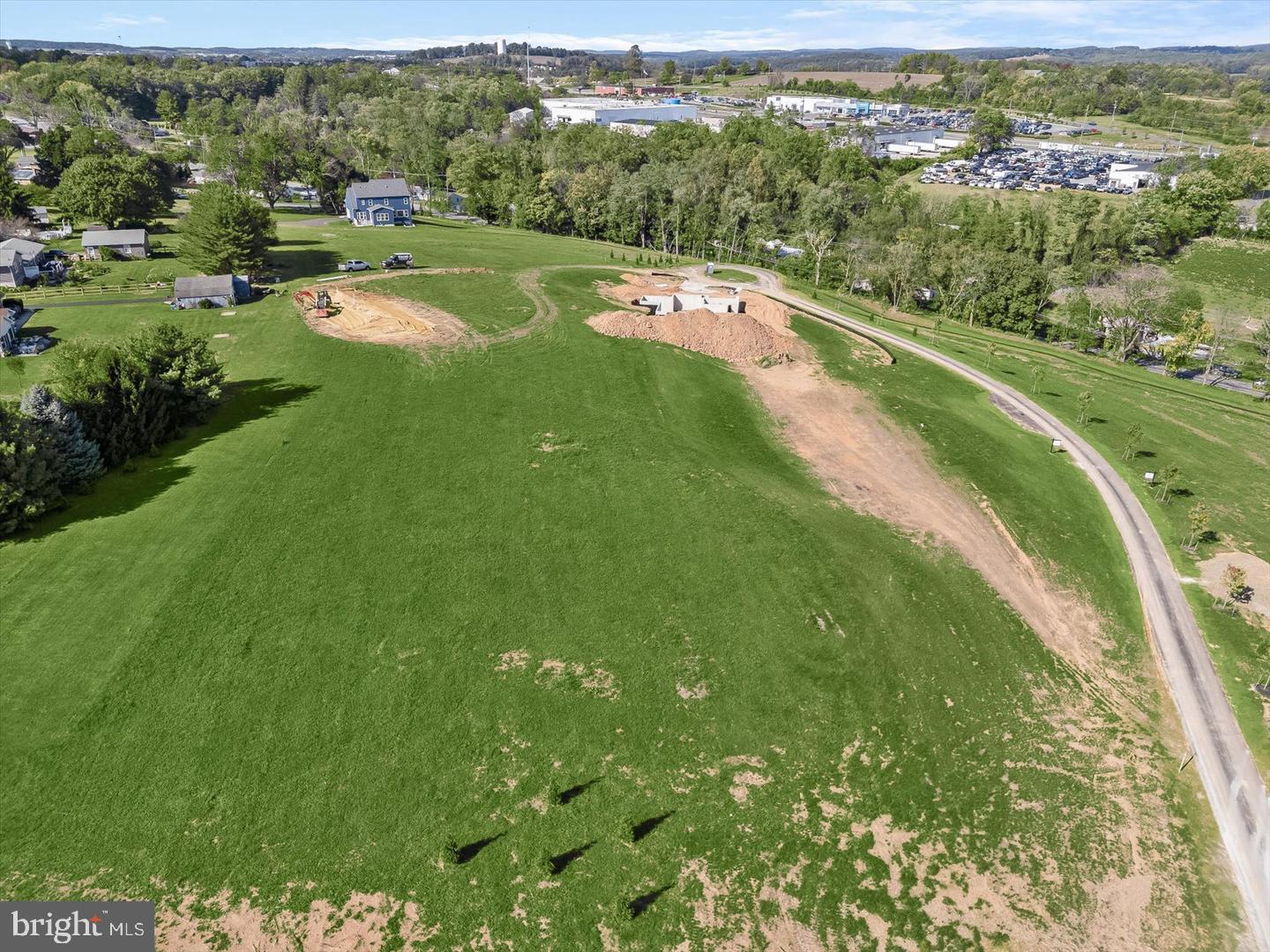 WALNUT RIDGE - Residential