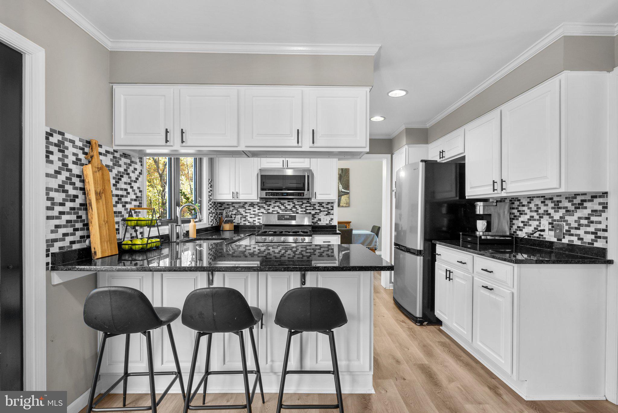 VILLAGE OF OAKLAND MILLS - Residential