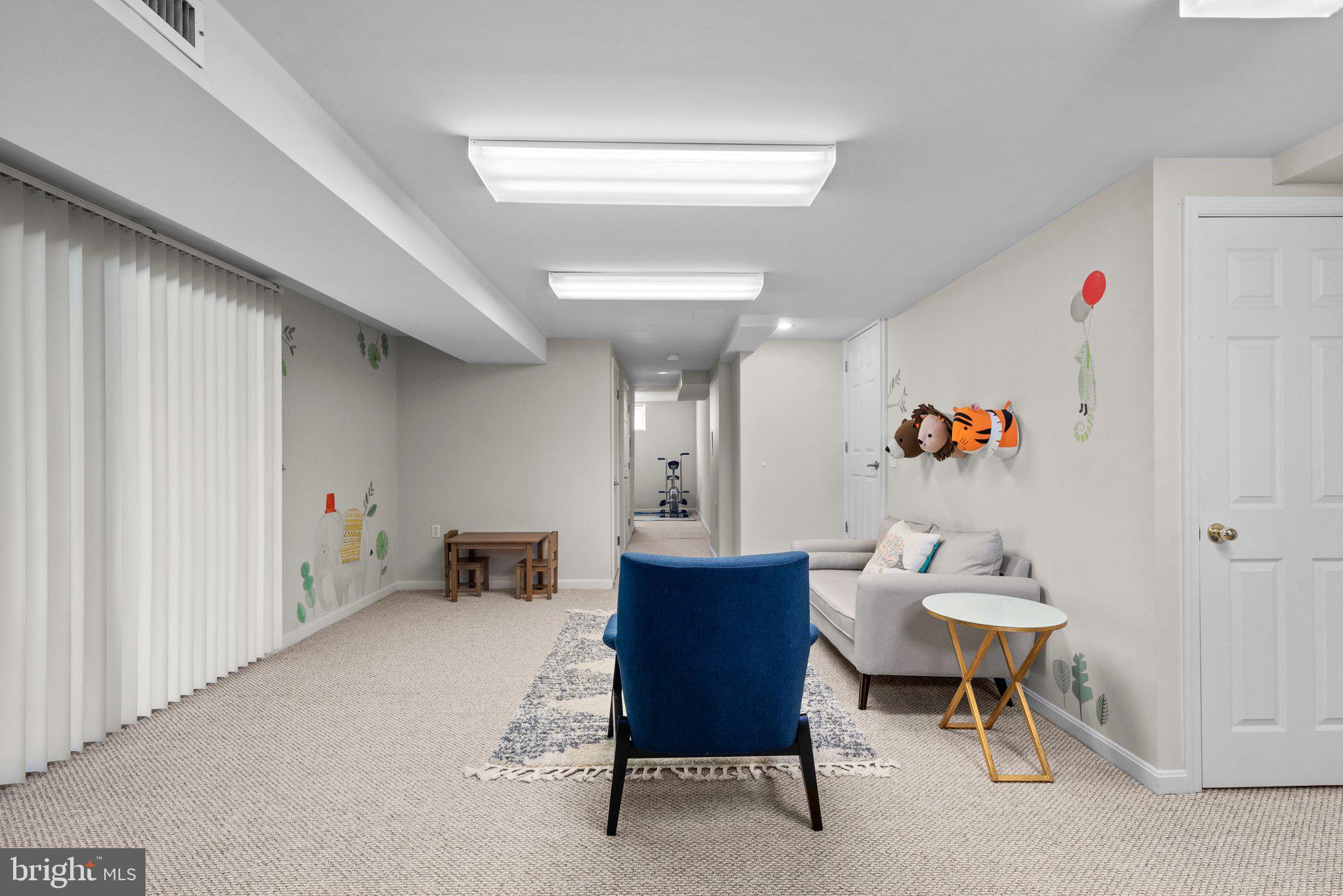 VILLAGE OF OAKLAND MILLS - Residential