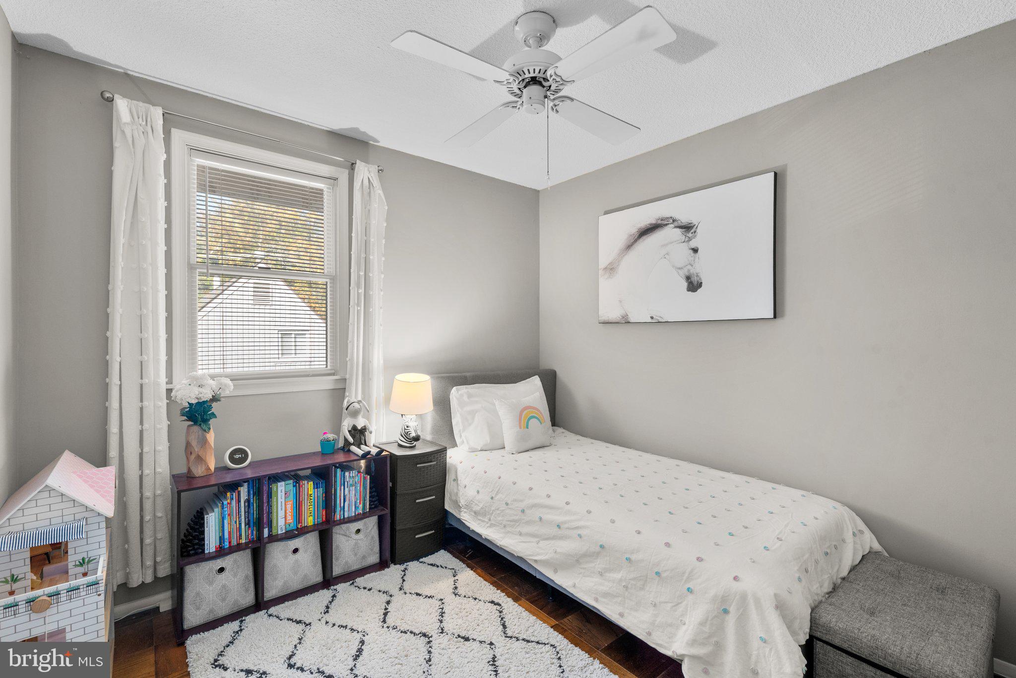 VILLAGE OF OAKLAND MILLS - Residential