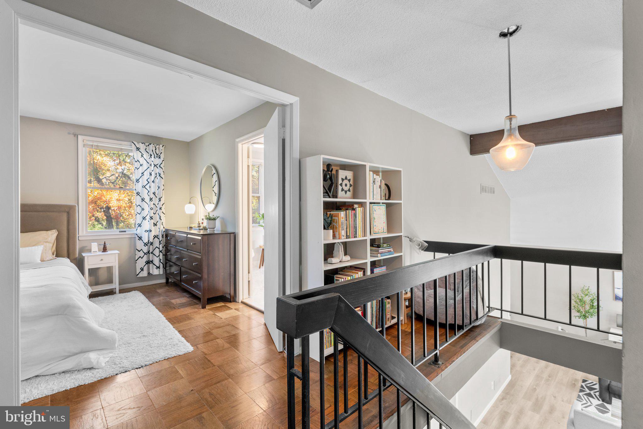 VILLAGE OF OAKLAND MILLS - Residential