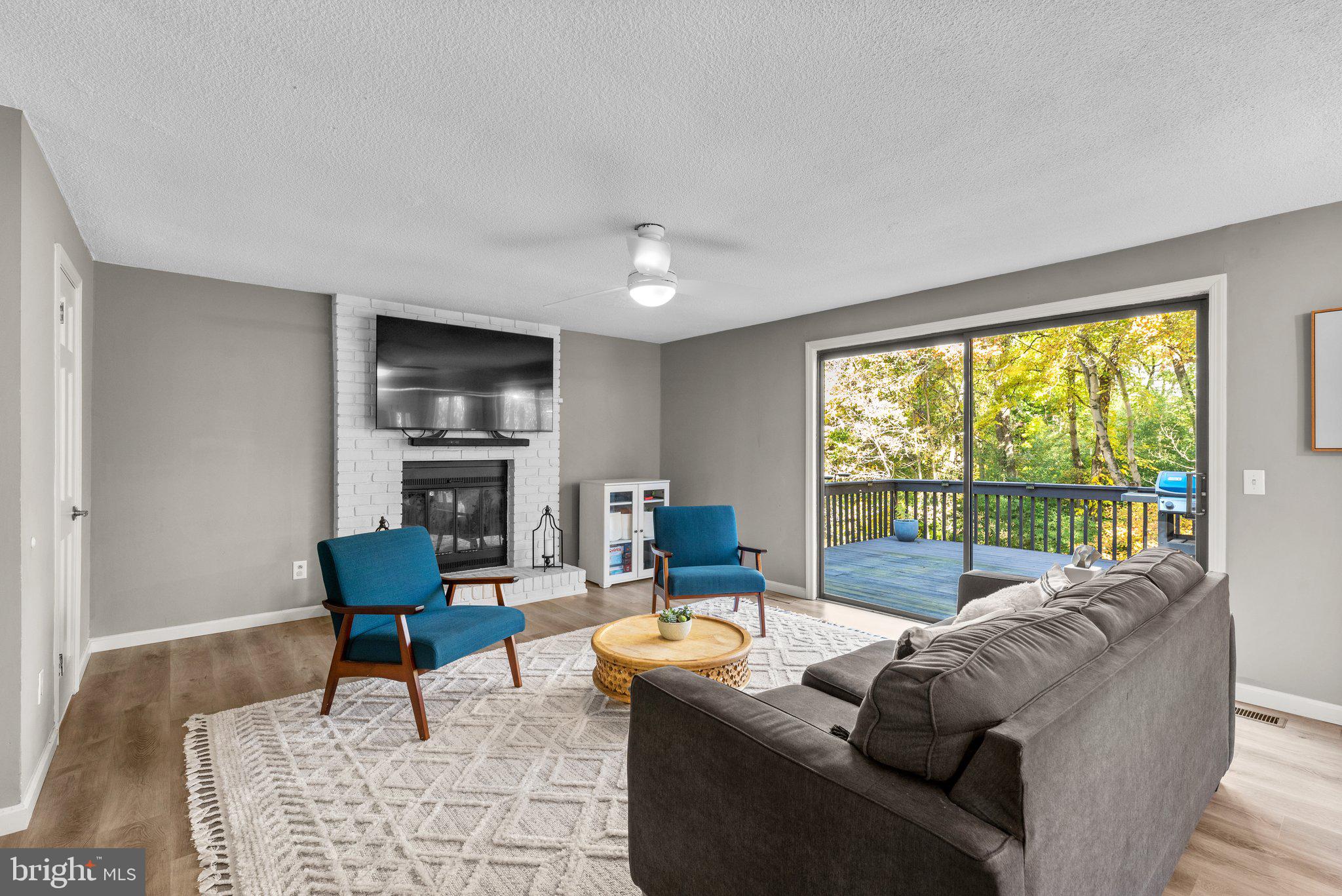 VILLAGE OF OAKLAND MILLS - Residential