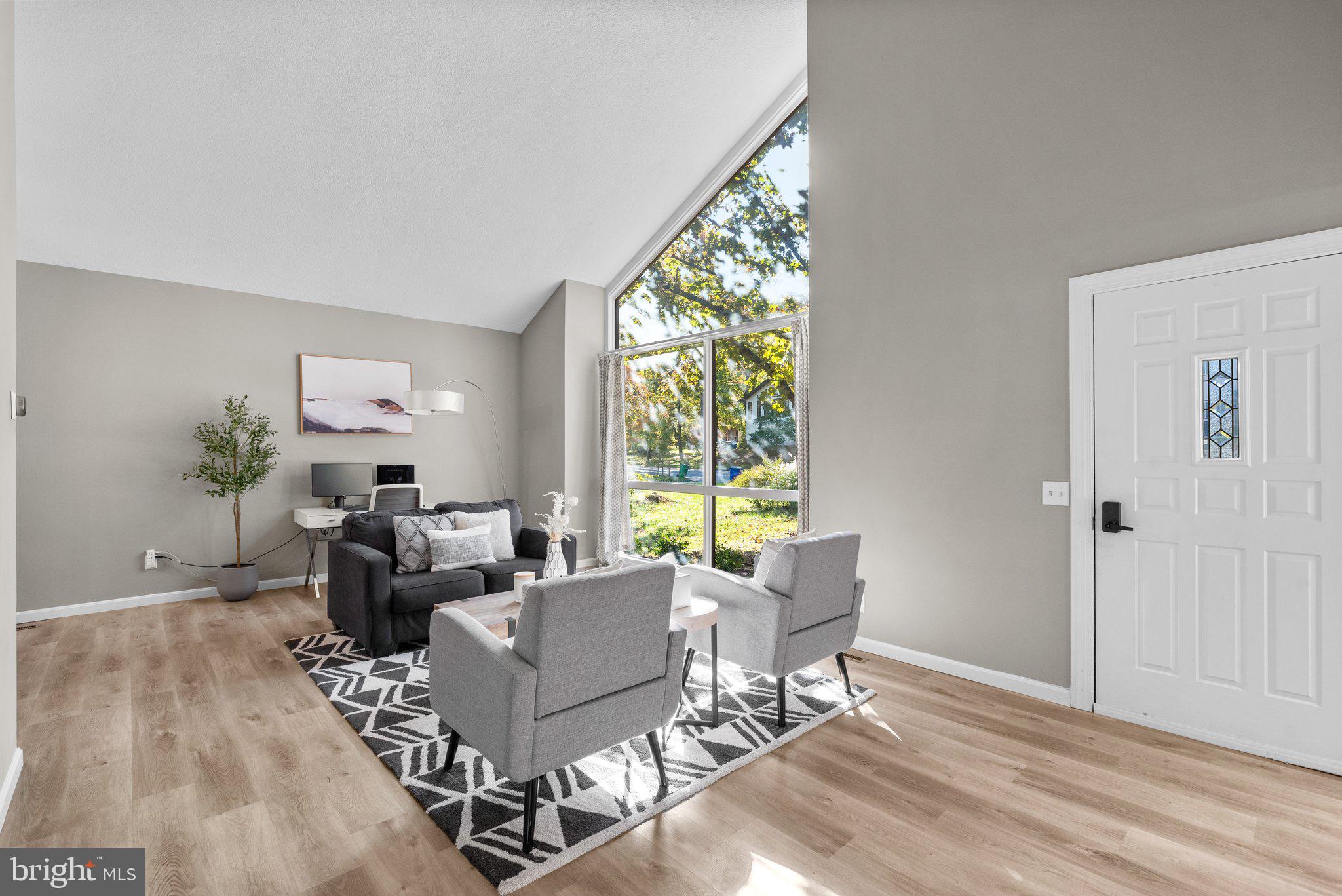 VILLAGE OF OAKLAND MILLS - Residential