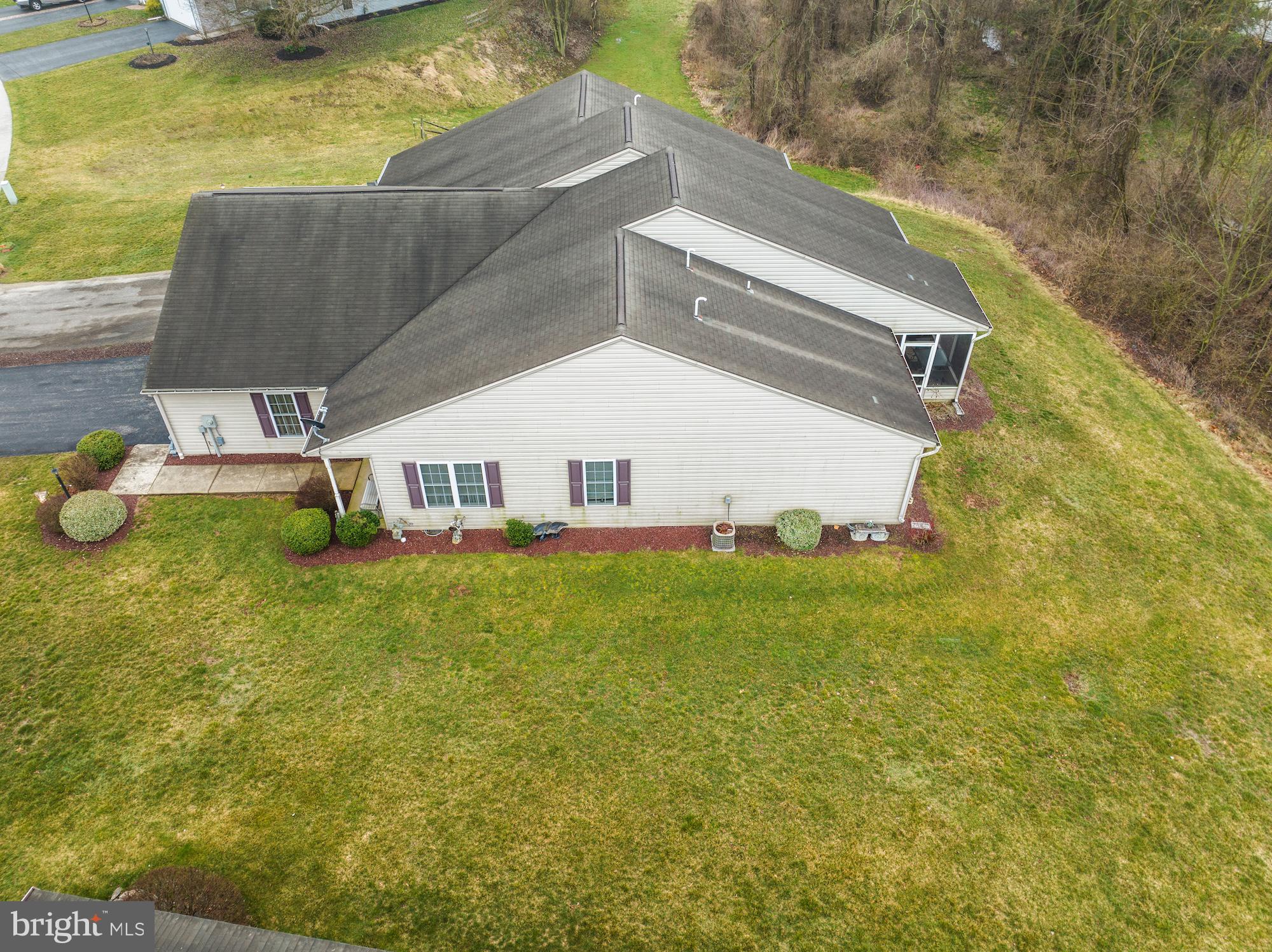 GOLDEN VILLAS - Residential