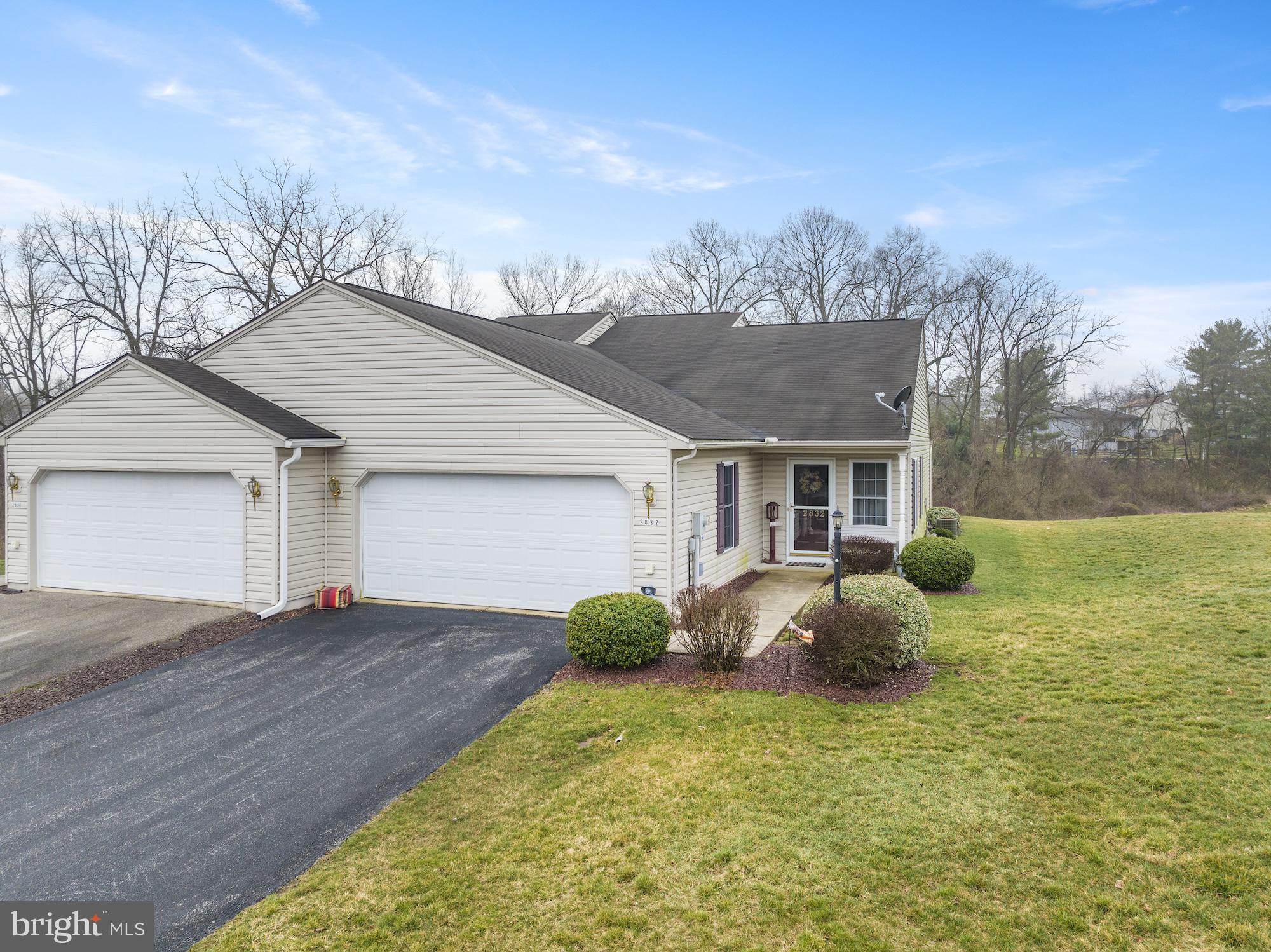 GOLDEN VILLAS - Residential