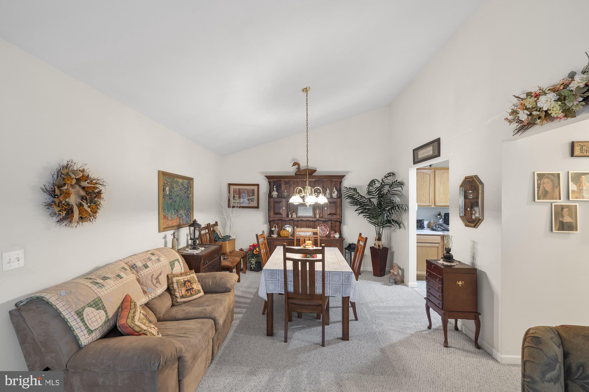 GOLDEN VILLAS - Residential