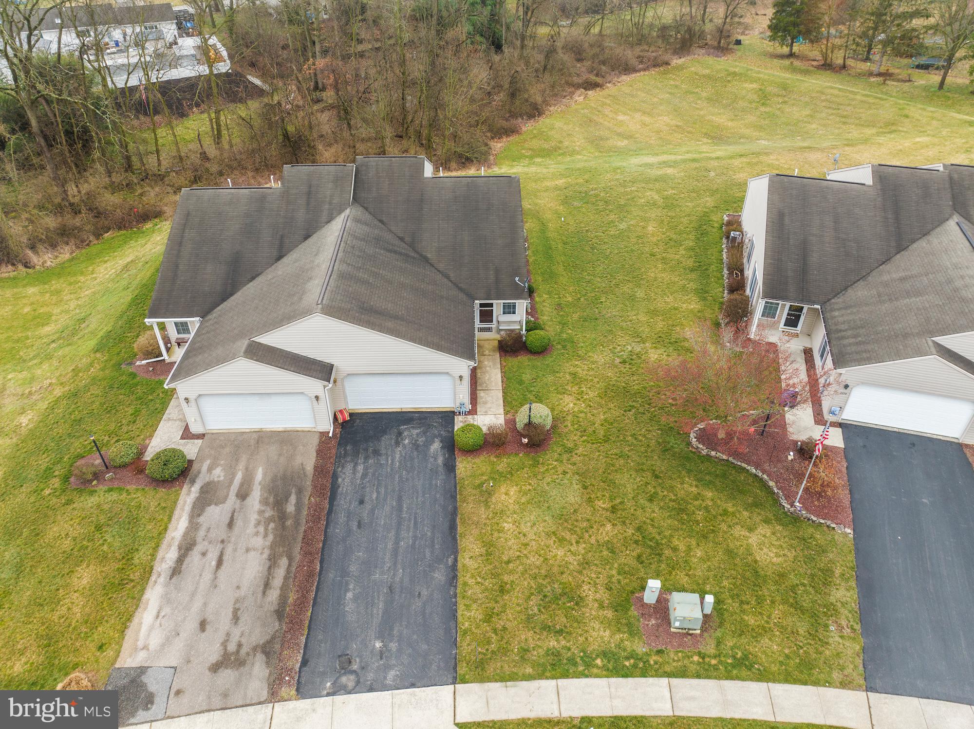 GOLDEN VILLAS - Residential