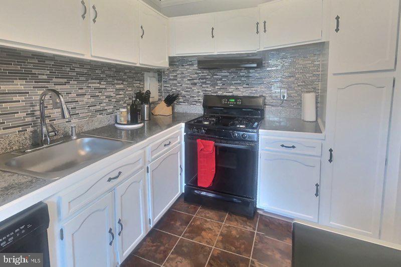 WESTCHESTER PARK - Residential