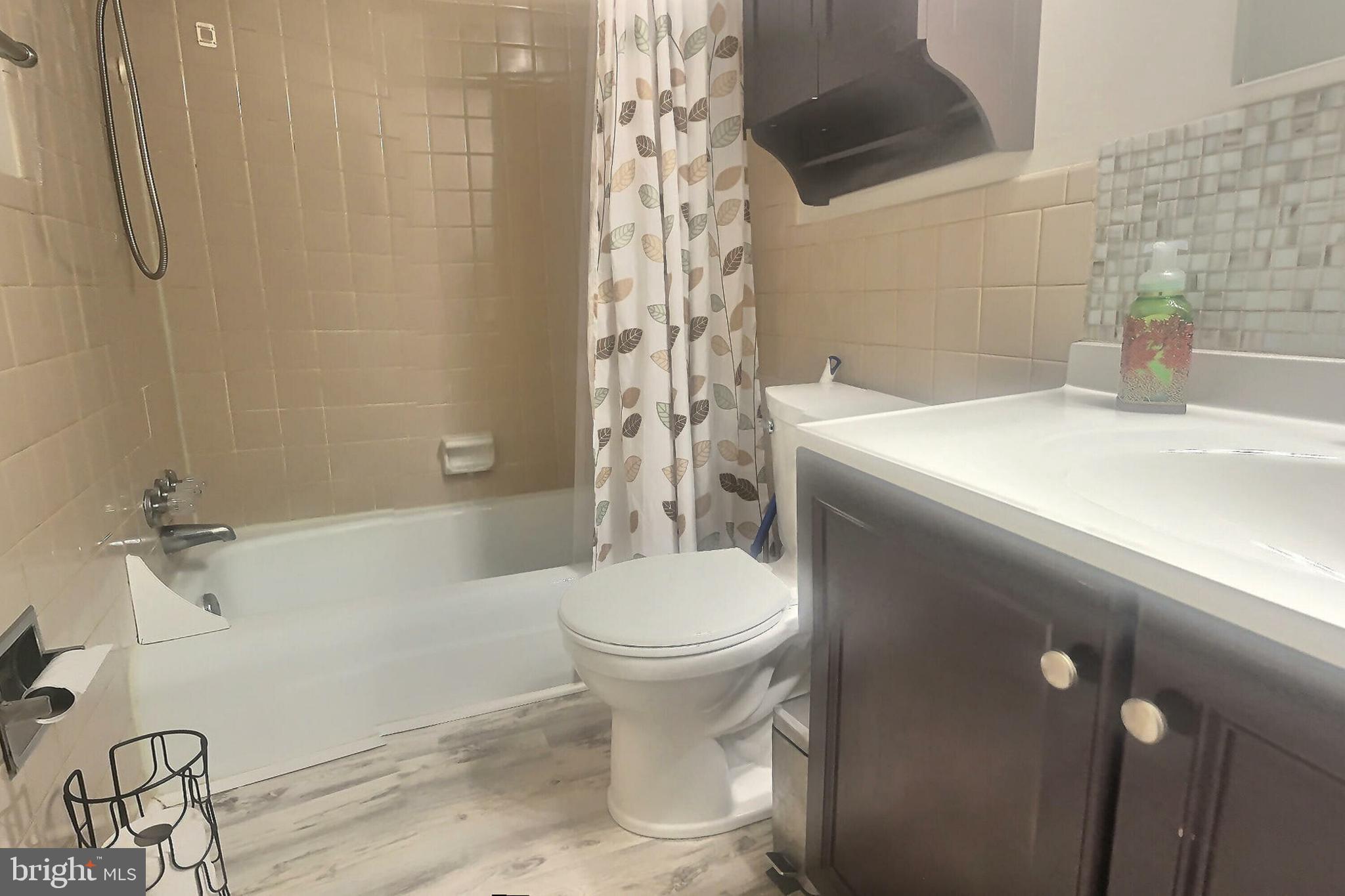 WESTCHESTER PARK - Residential