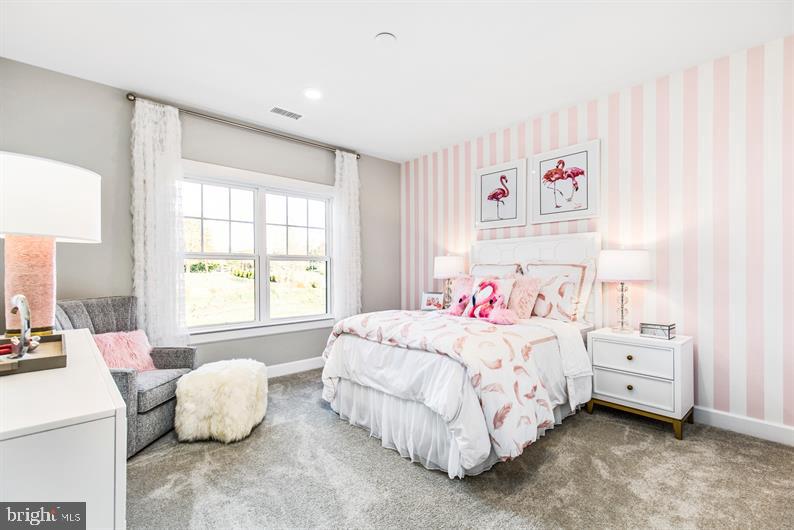 WAYNE GLEN - Residential