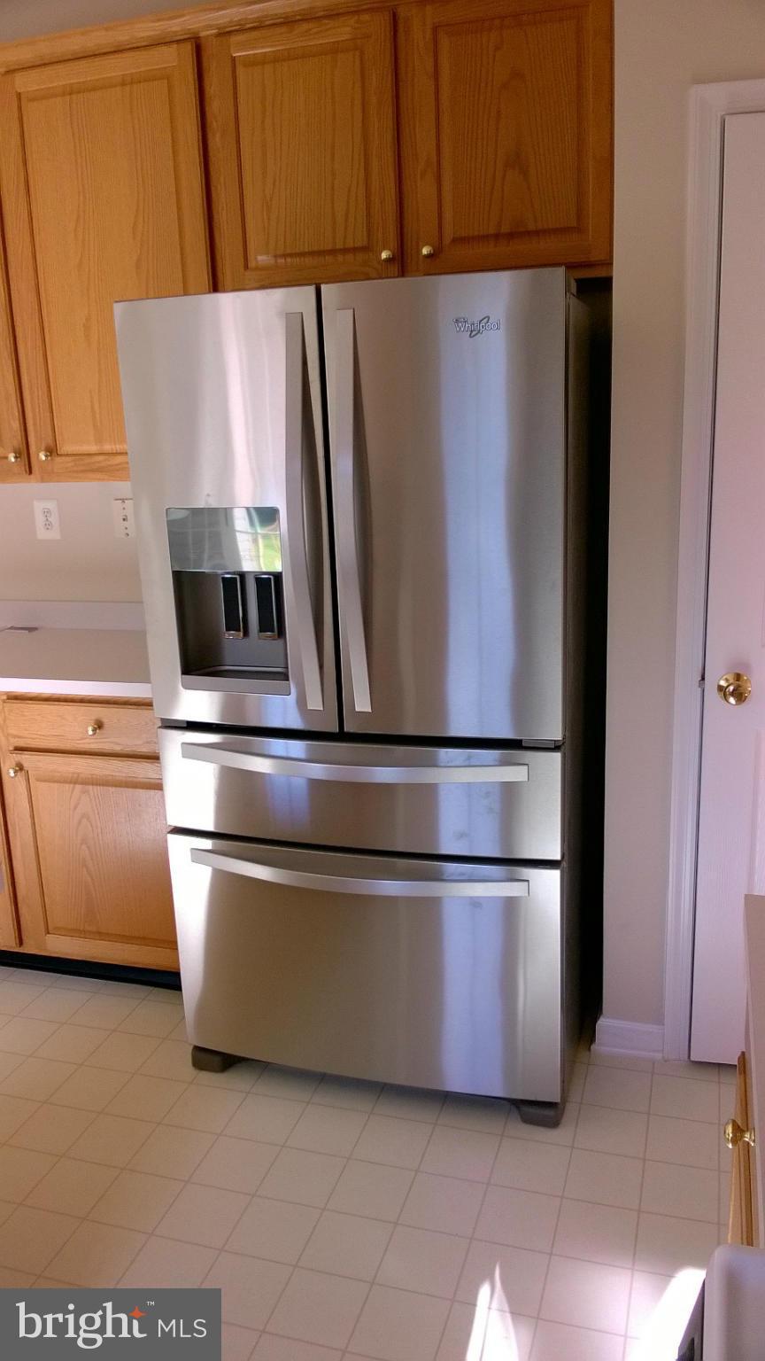 CRIPPENS CORNER - Residential Lease