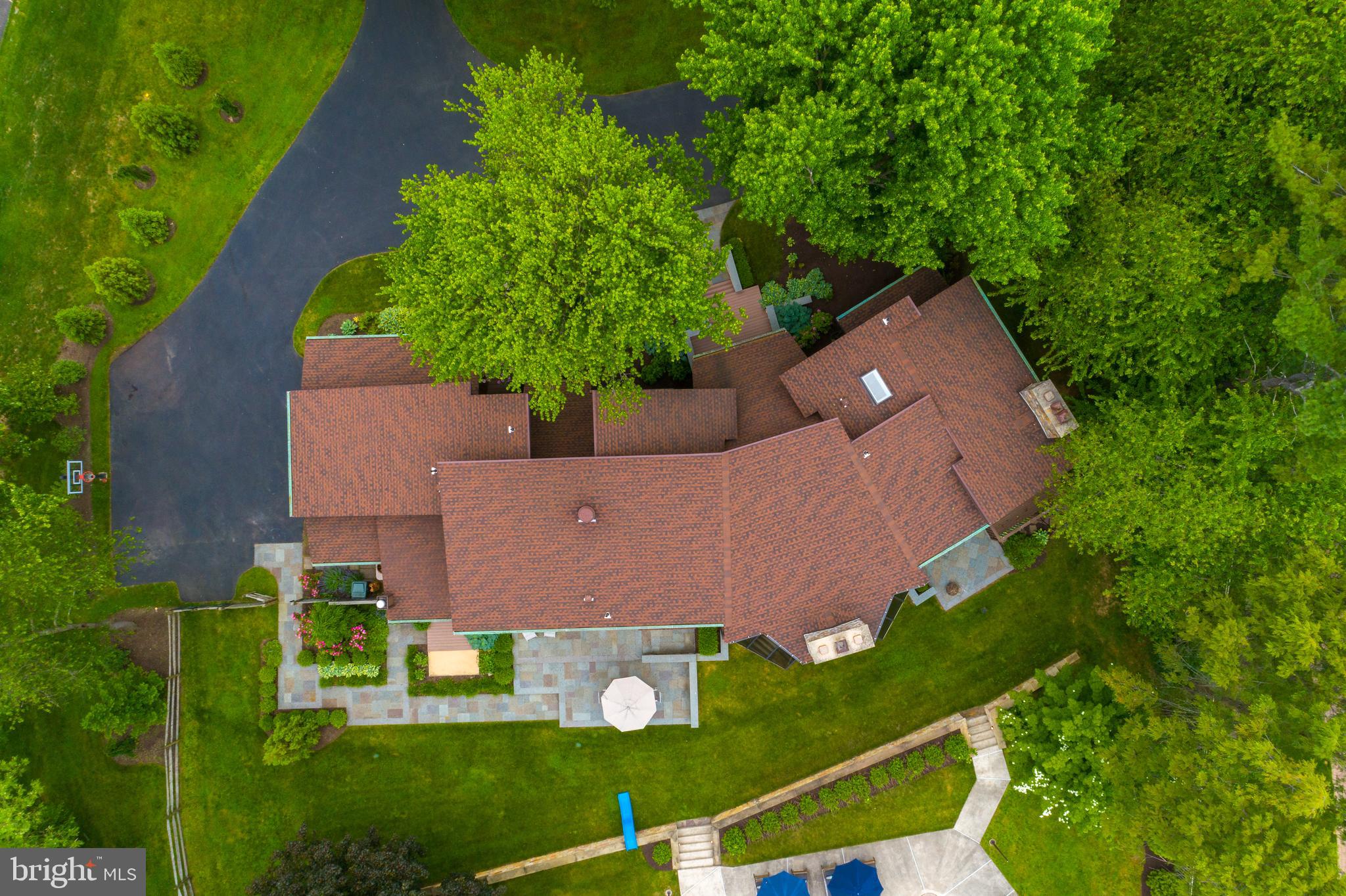 MEADOW BROOK - Residential