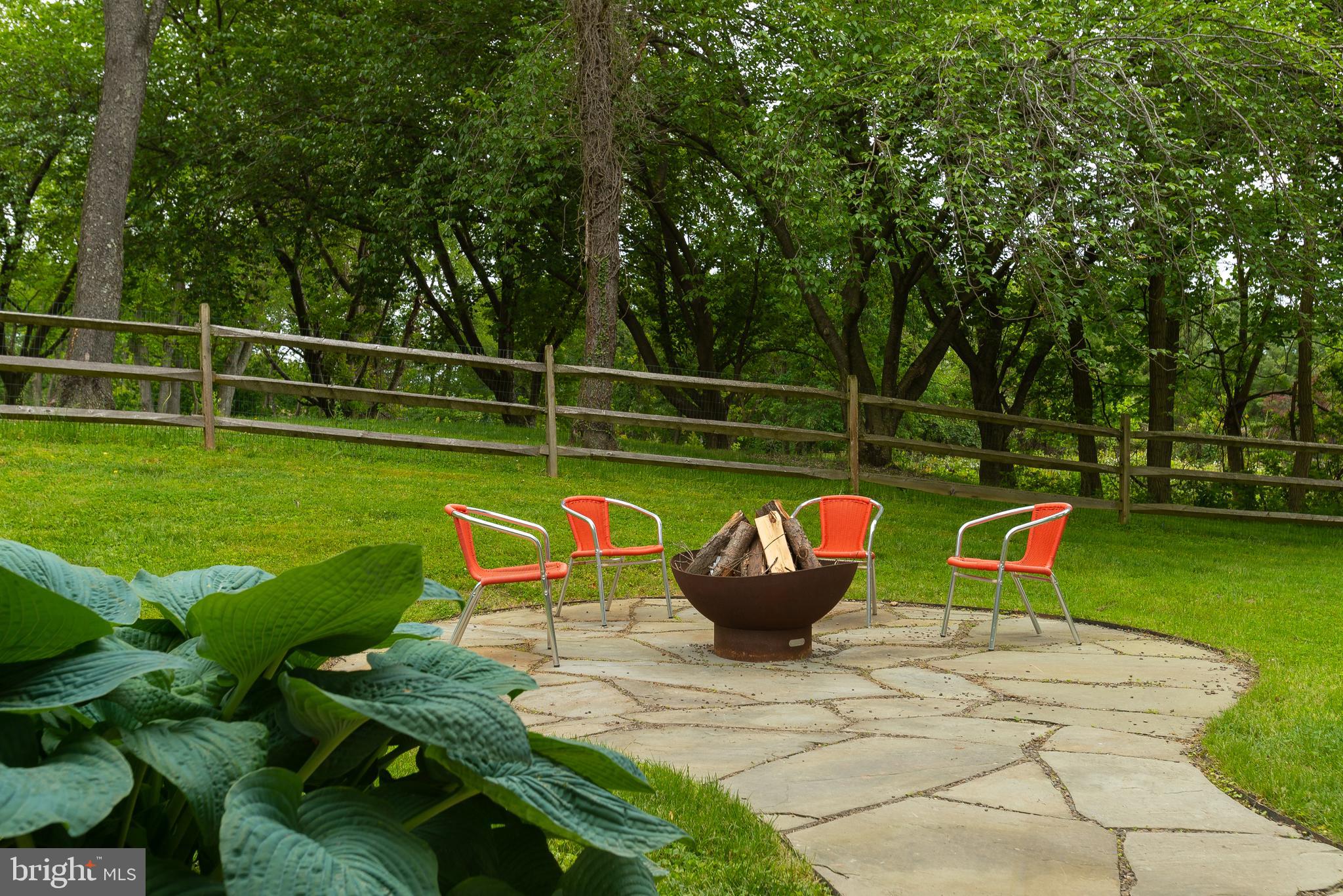 MEADOW BROOK - Residential