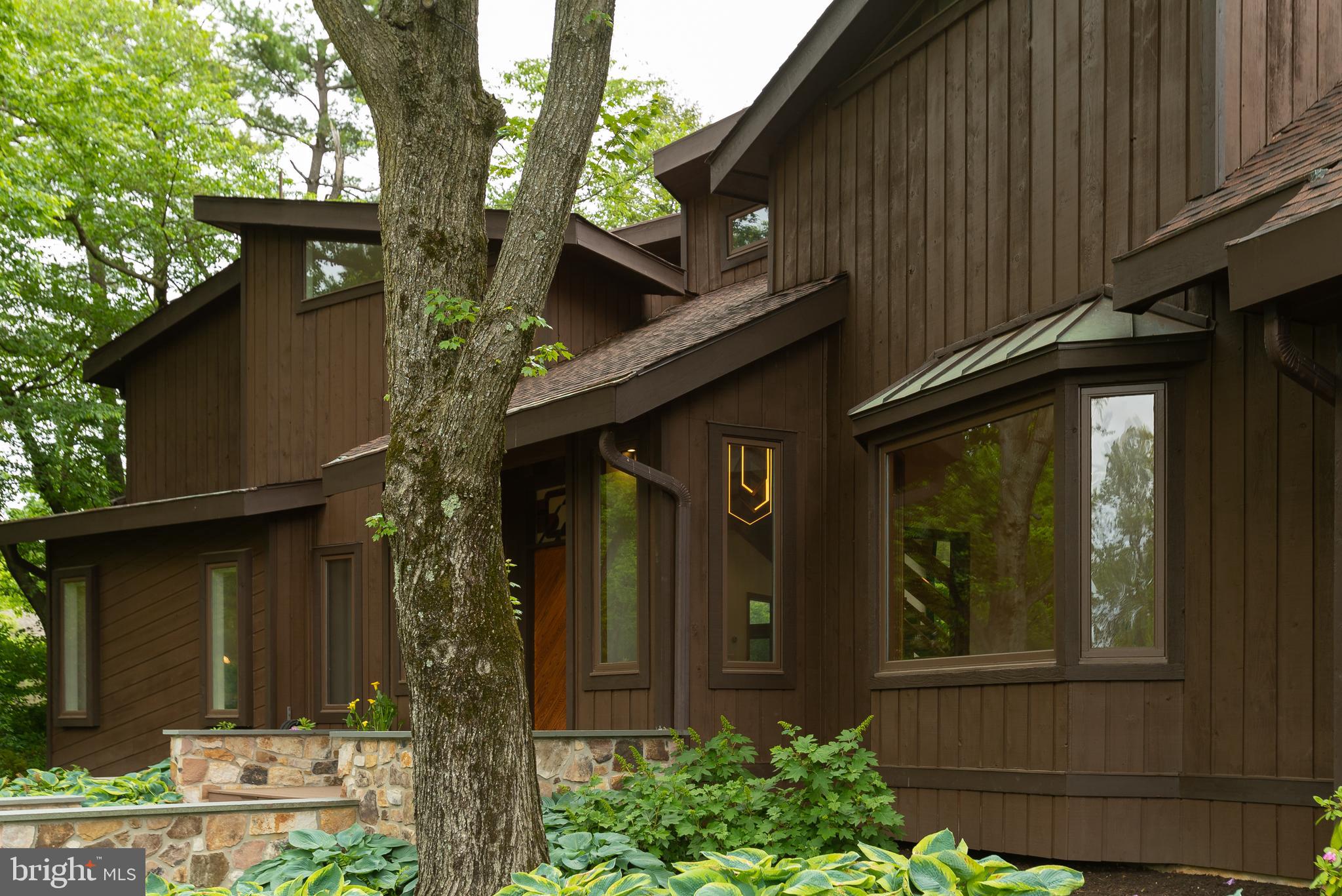 MEADOW BROOK - Residential