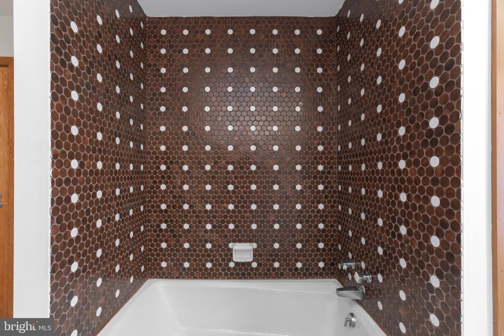 MEADOW BROOK - Residential