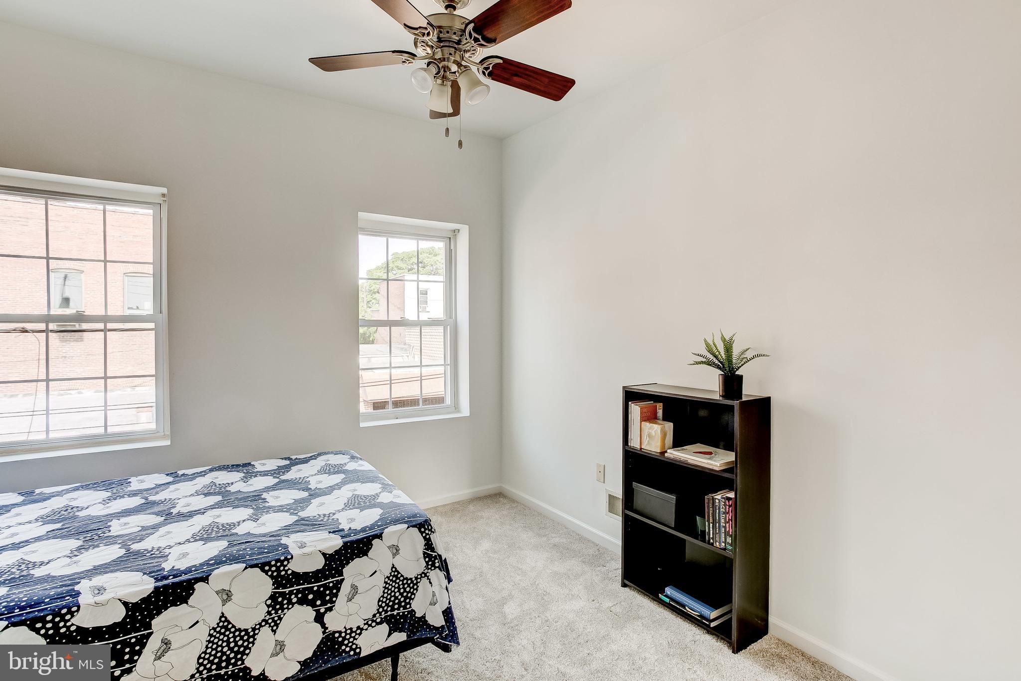 HIGHLANDTOWN - Residential