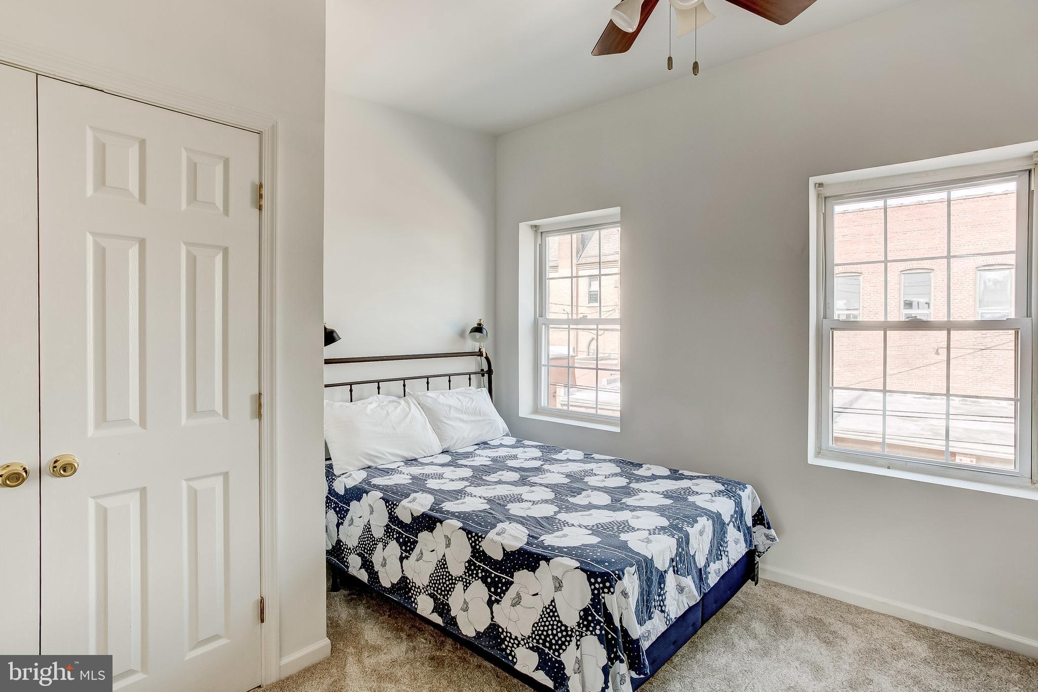 HIGHLANDTOWN - Residential