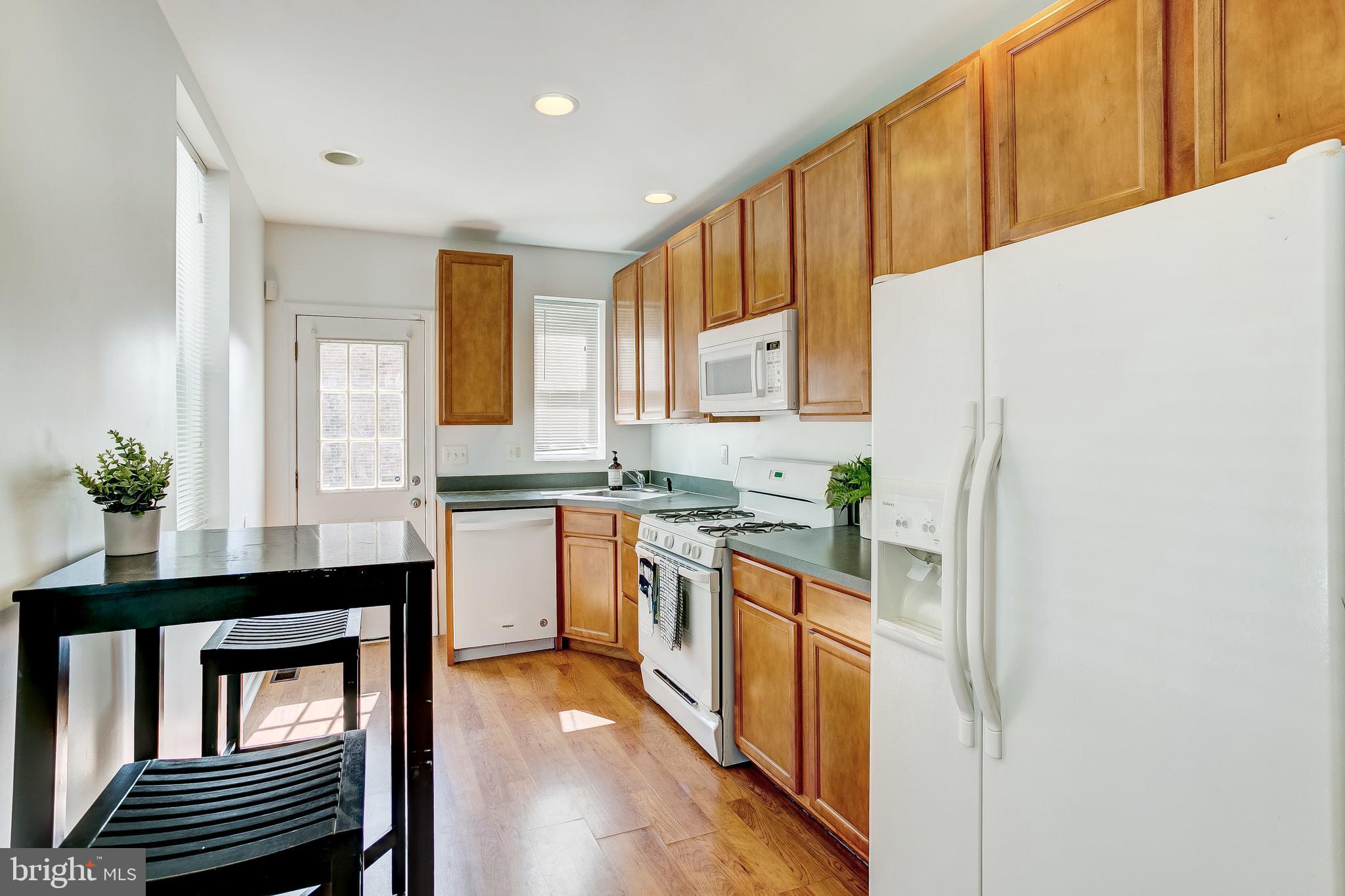 HIGHLANDTOWN - Residential