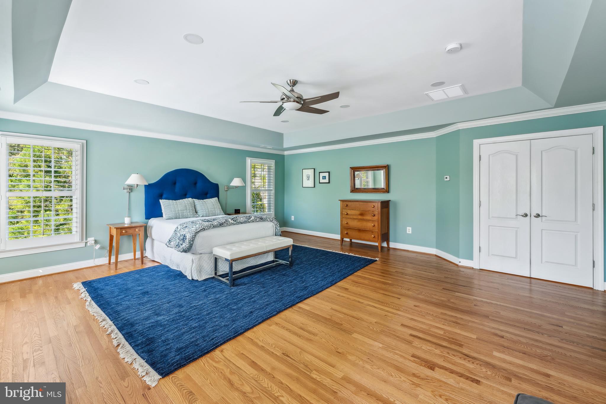 DEVON PARK - Residential