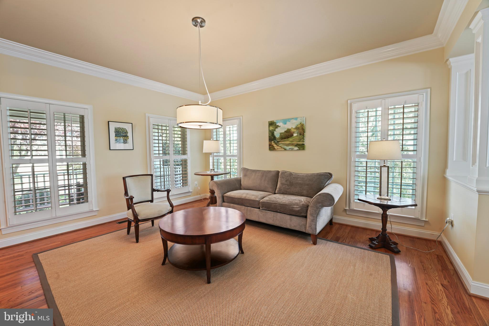 DEVON PARK - Residential